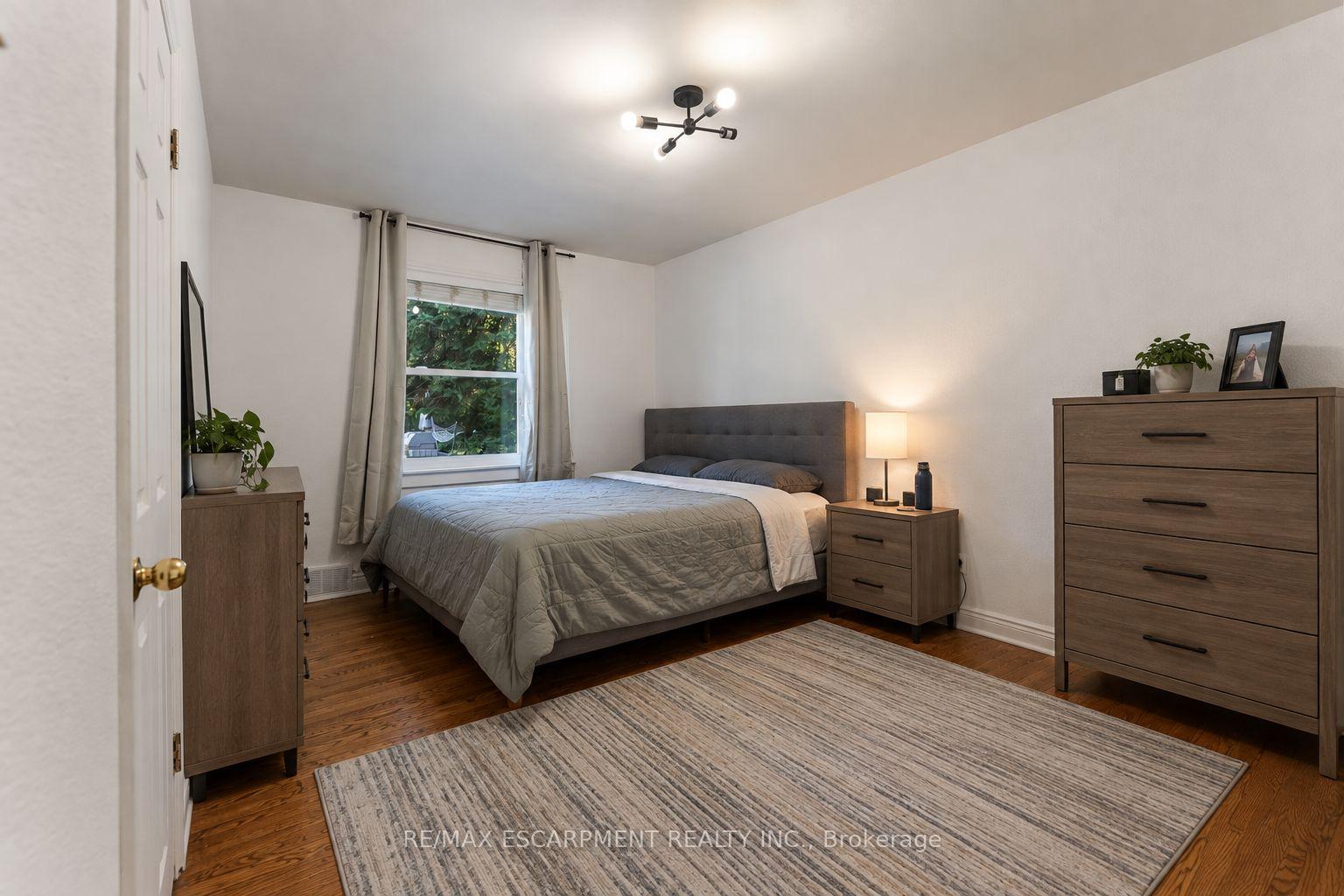 Photo 17 of 505 Patricia Drive, Oakville, West — HOMEH