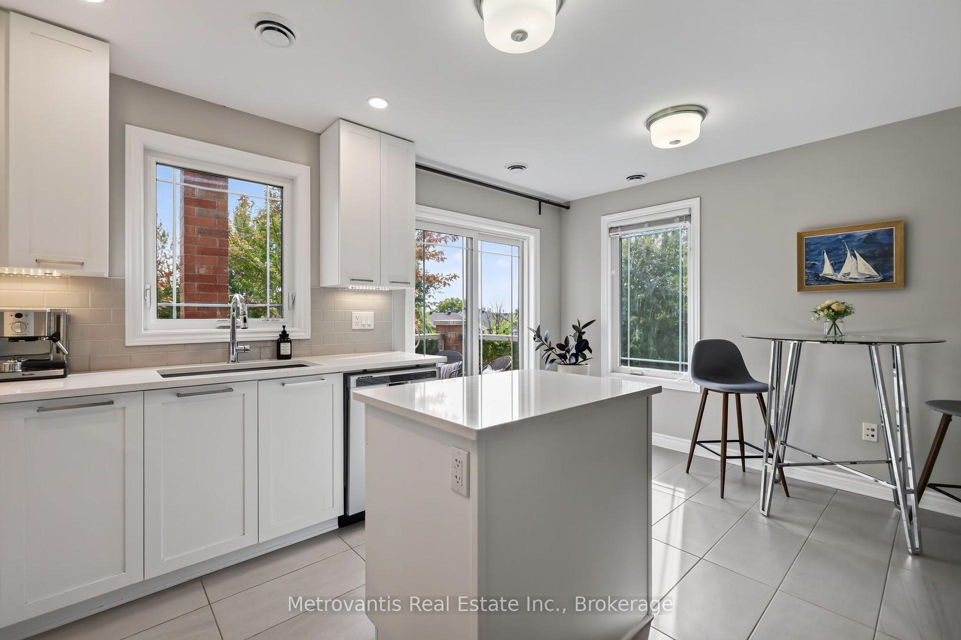 Photo 22 of 604 Danaca Private, Ottawa, Carson Meadows — HOMEH