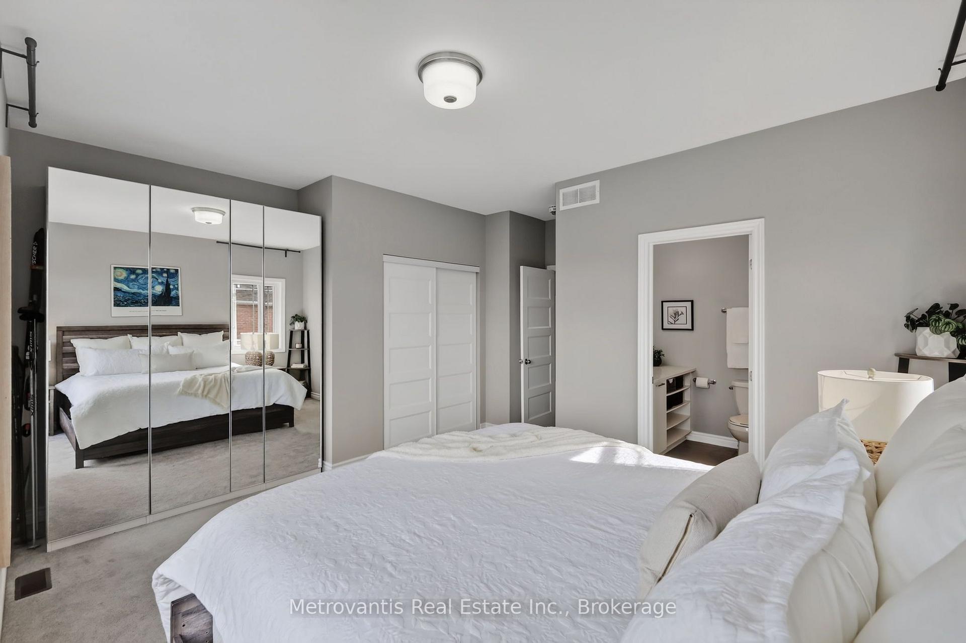 Photo 32 of 604 Danaca Private, Ottawa, Carson Meadows — HOMEH