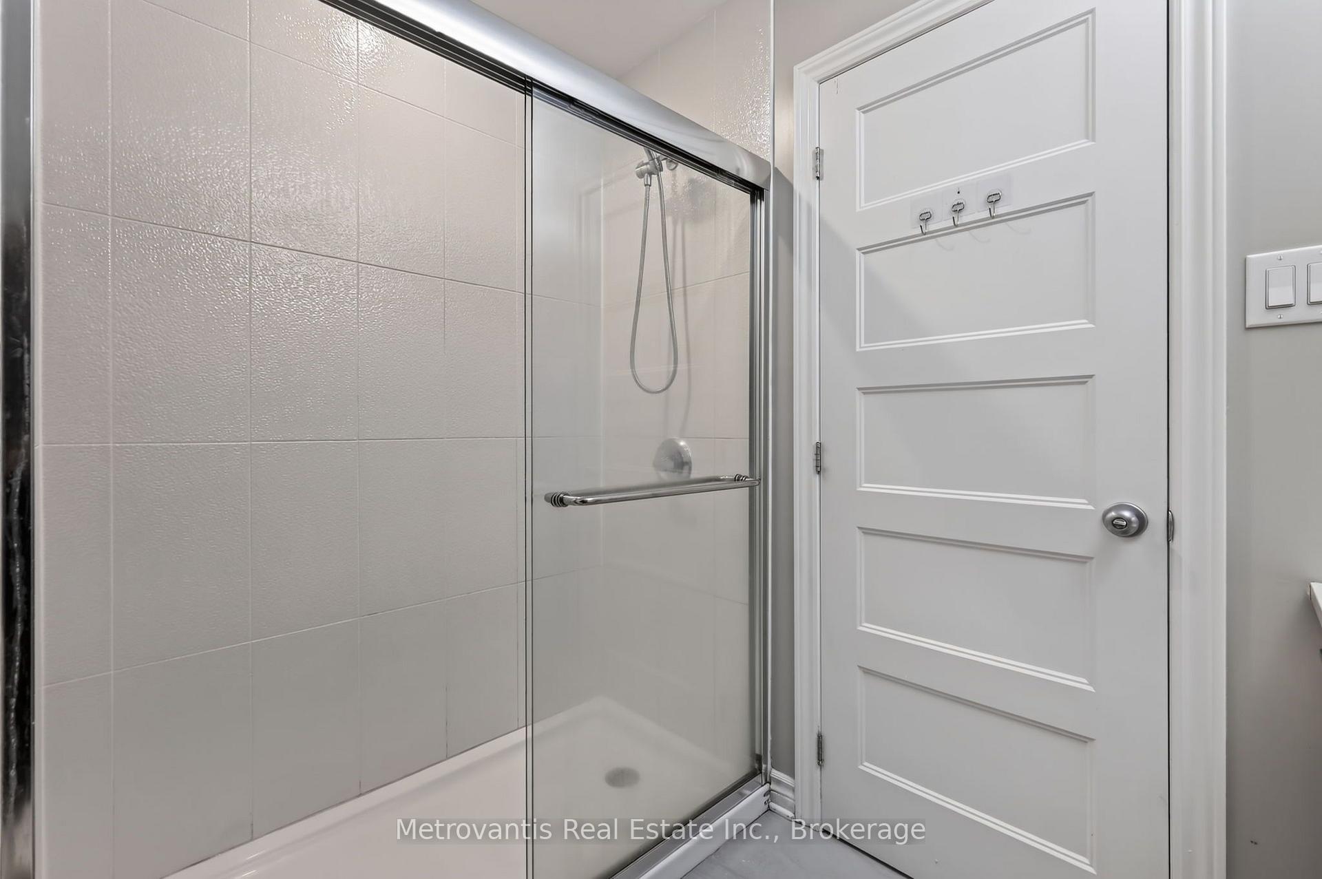 Photo 35 of 604 Danaca Private, Ottawa, Carson Meadows — HOMEH