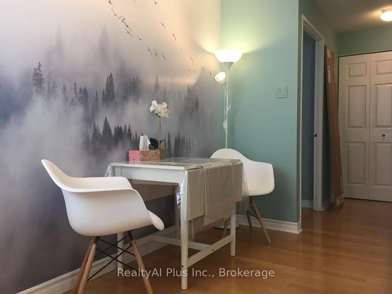 Photo of Unit 2210, 736 Bay Street
