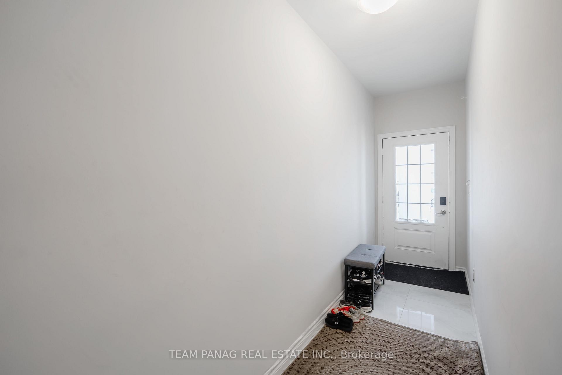 Photo 4 of 459 Julia Drive, Welland, Coyle Creek — HOMEH