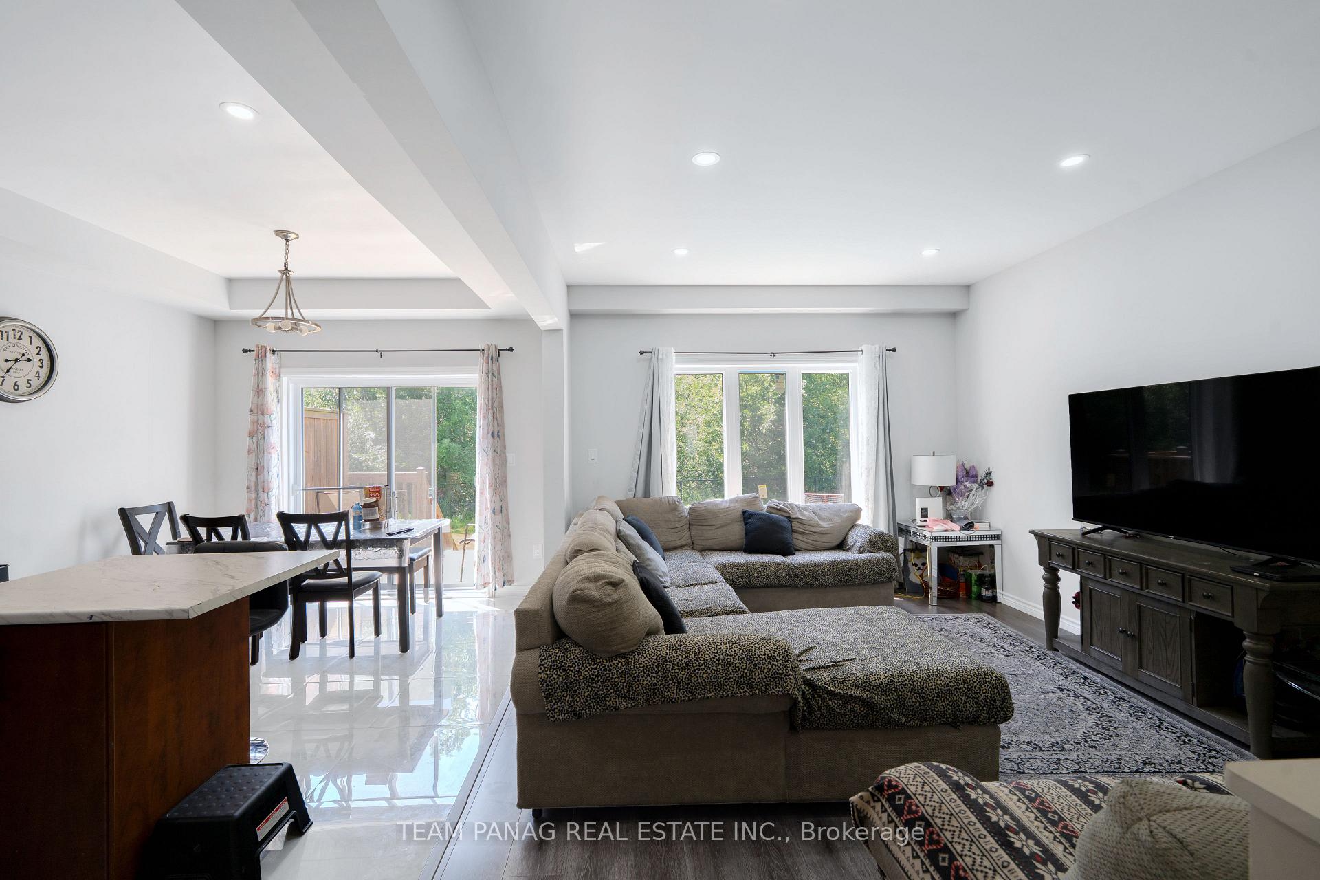 Photo 11 of 459 Julia Drive, Welland, Coyle Creek — HOMEH