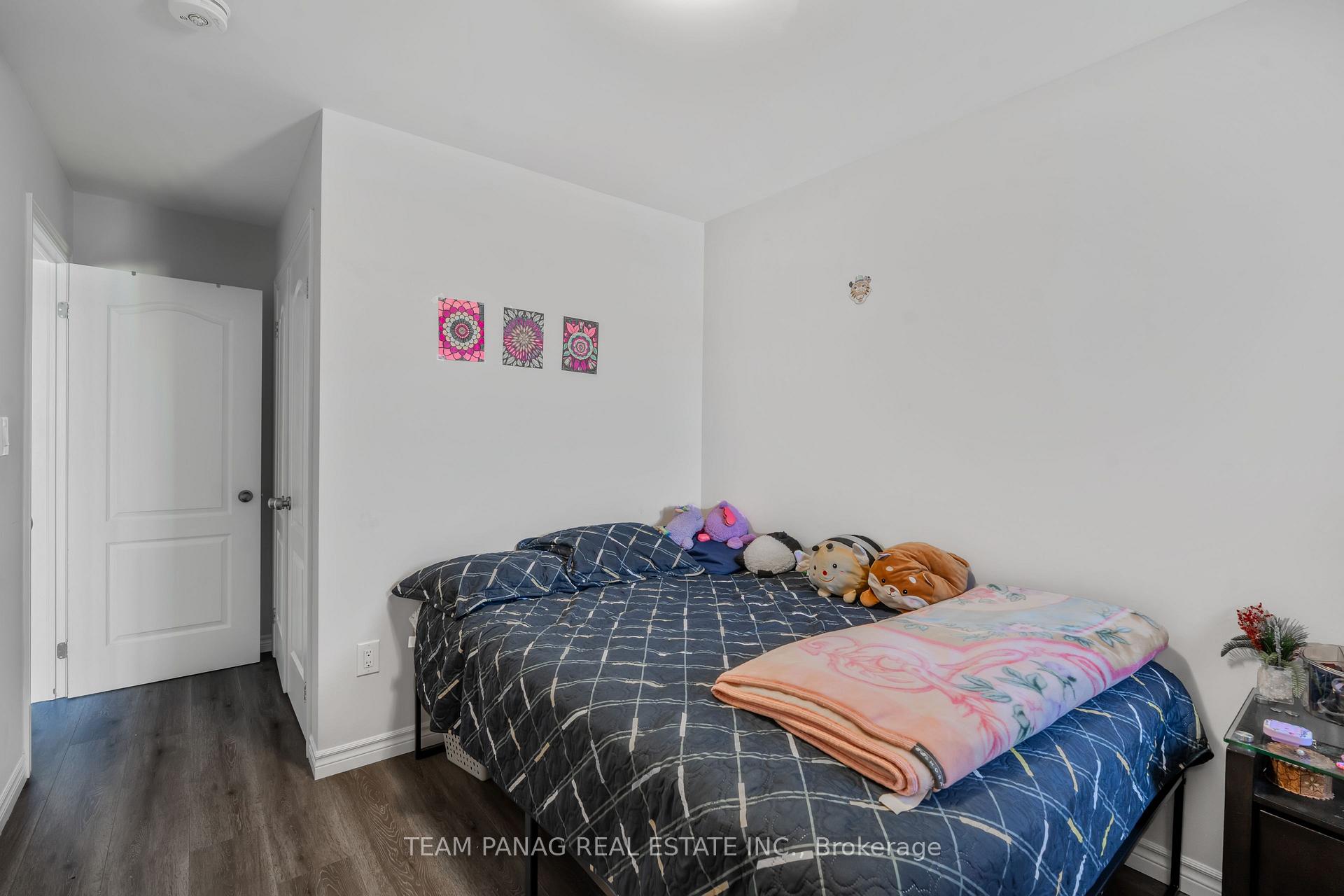 Photo 23 of 459 Julia Drive, Welland, Coyle Creek — HOMEH