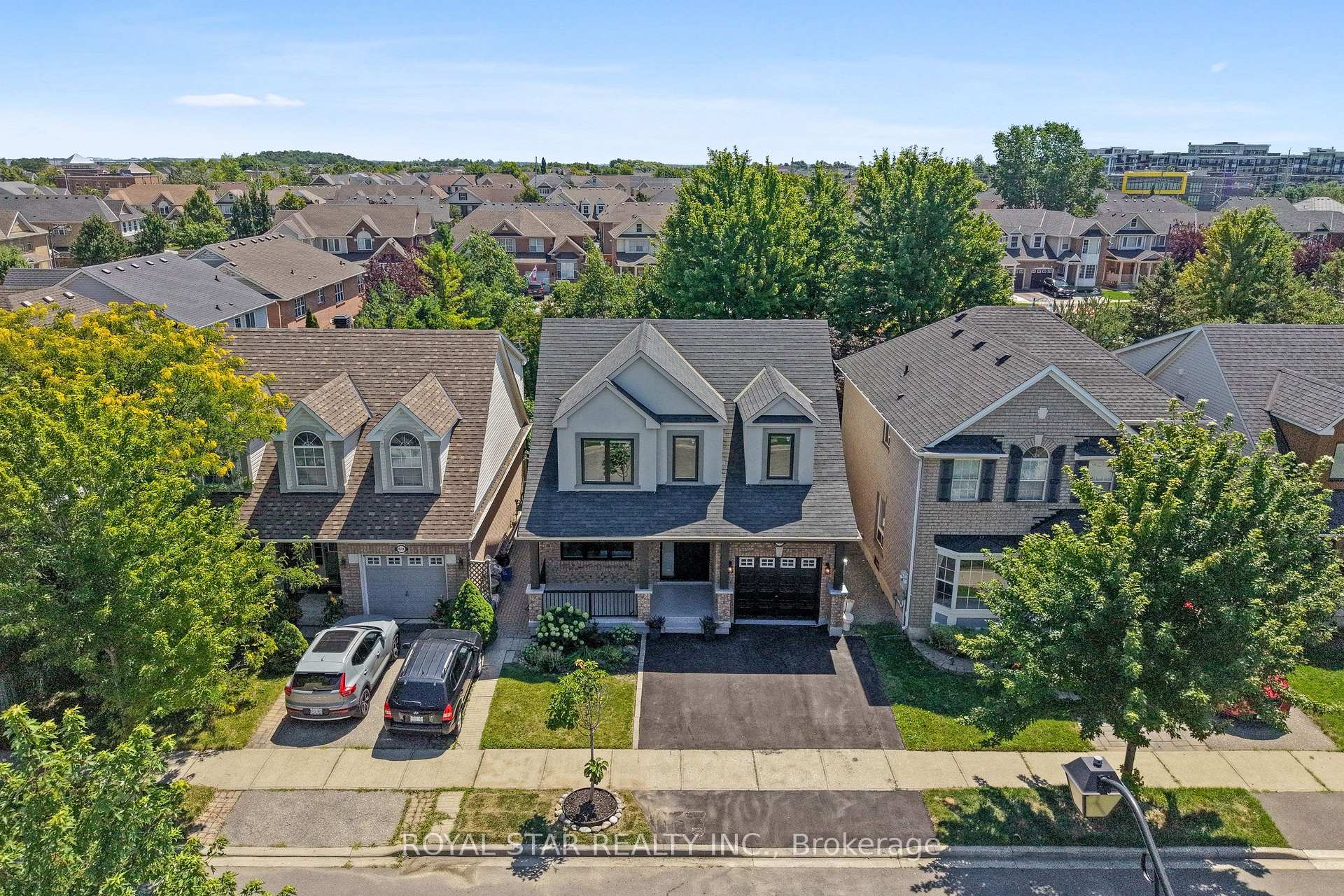 Photo 3 of 1522 Swann Crescent, Milton, Clarke — HOMEH