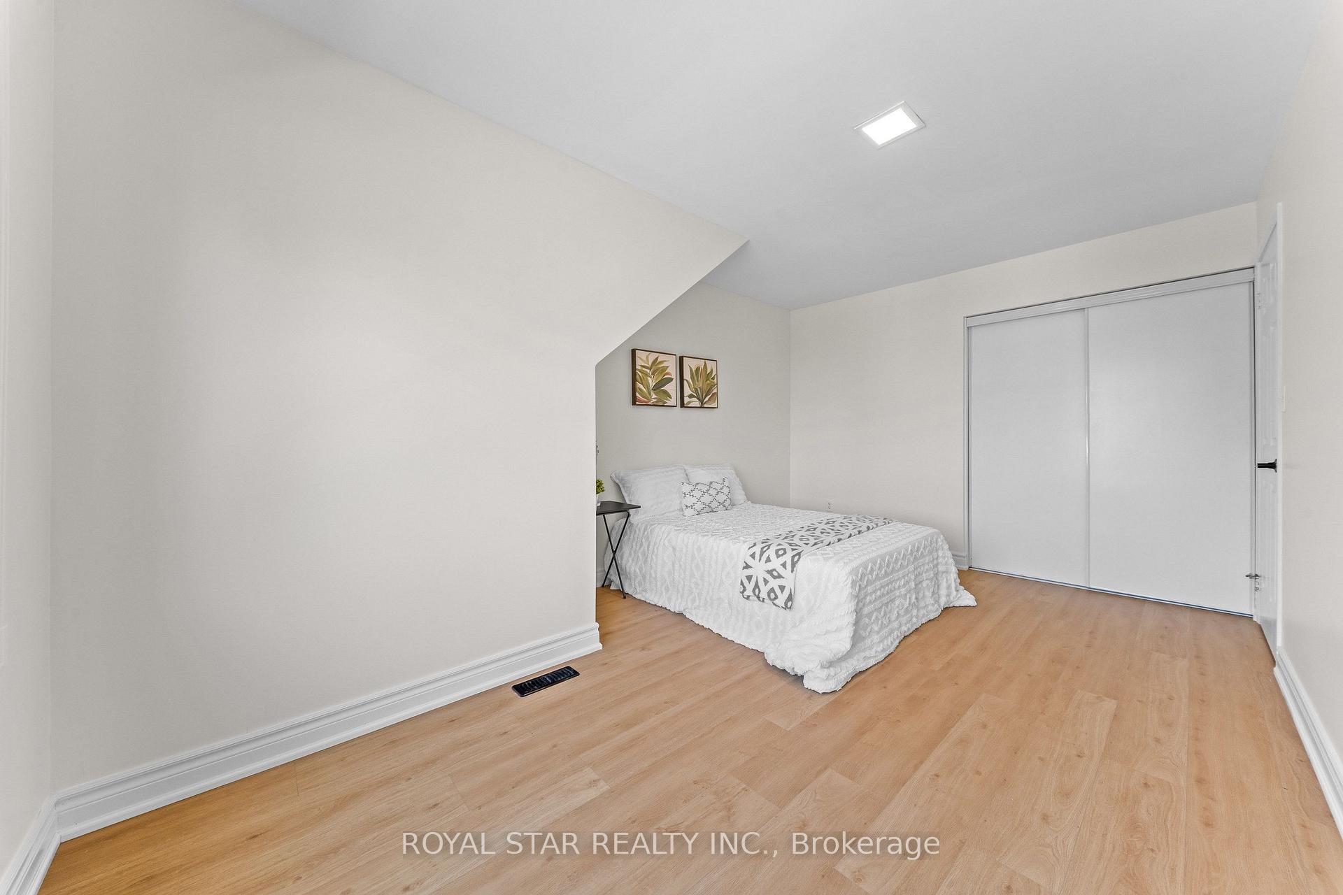 Photo 32 of 1522 Swann Crescent, Milton, Clarke — HOMEH