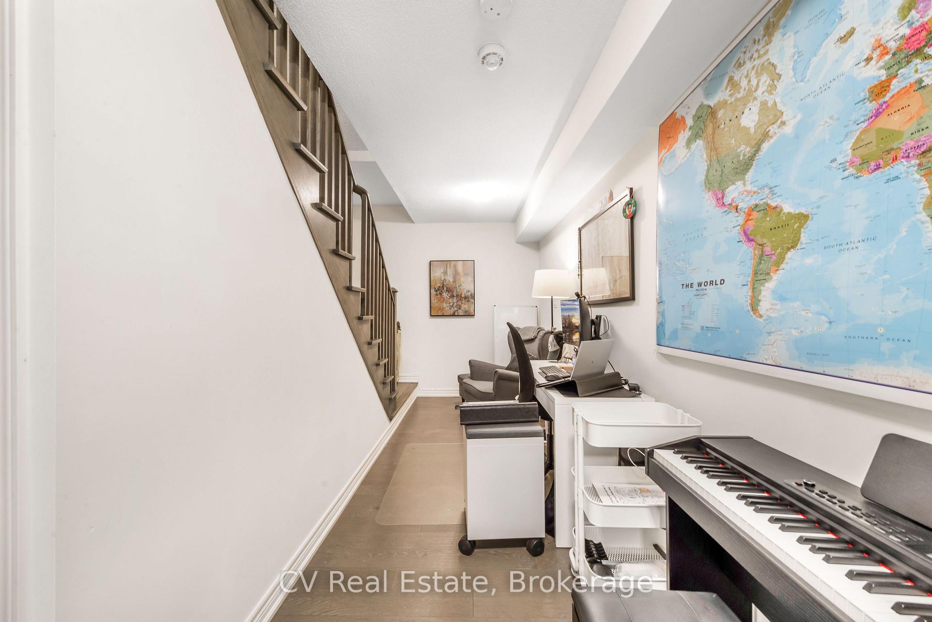 Photo 9 of 99 Fruitvale Circle, Brampton, Northwest Brampton — HOMEH