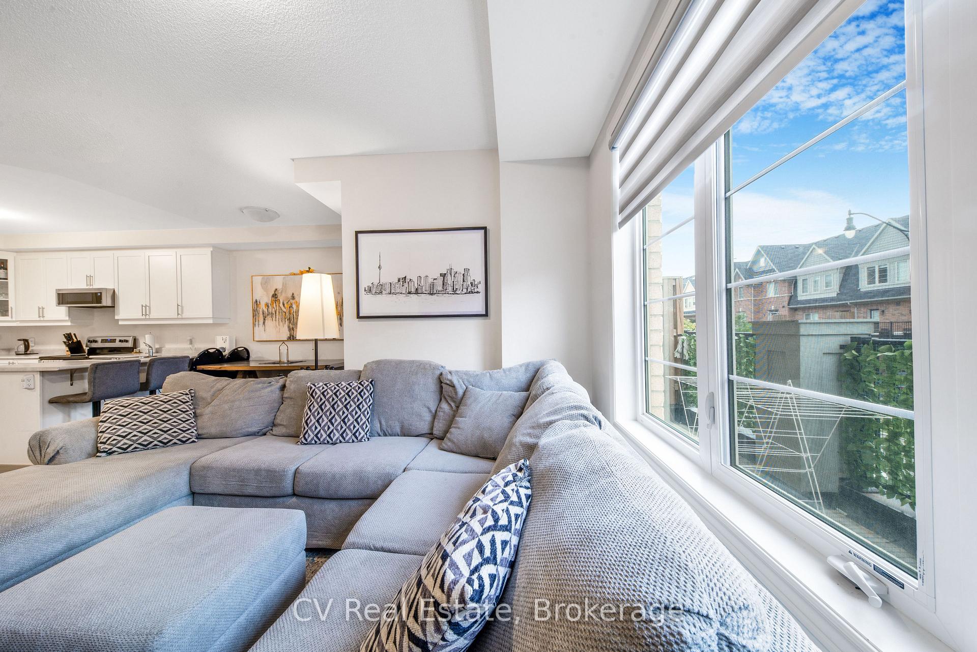 Photo 27 of 99 Fruitvale Circle, Brampton, Northwest Brampton — HOMEH