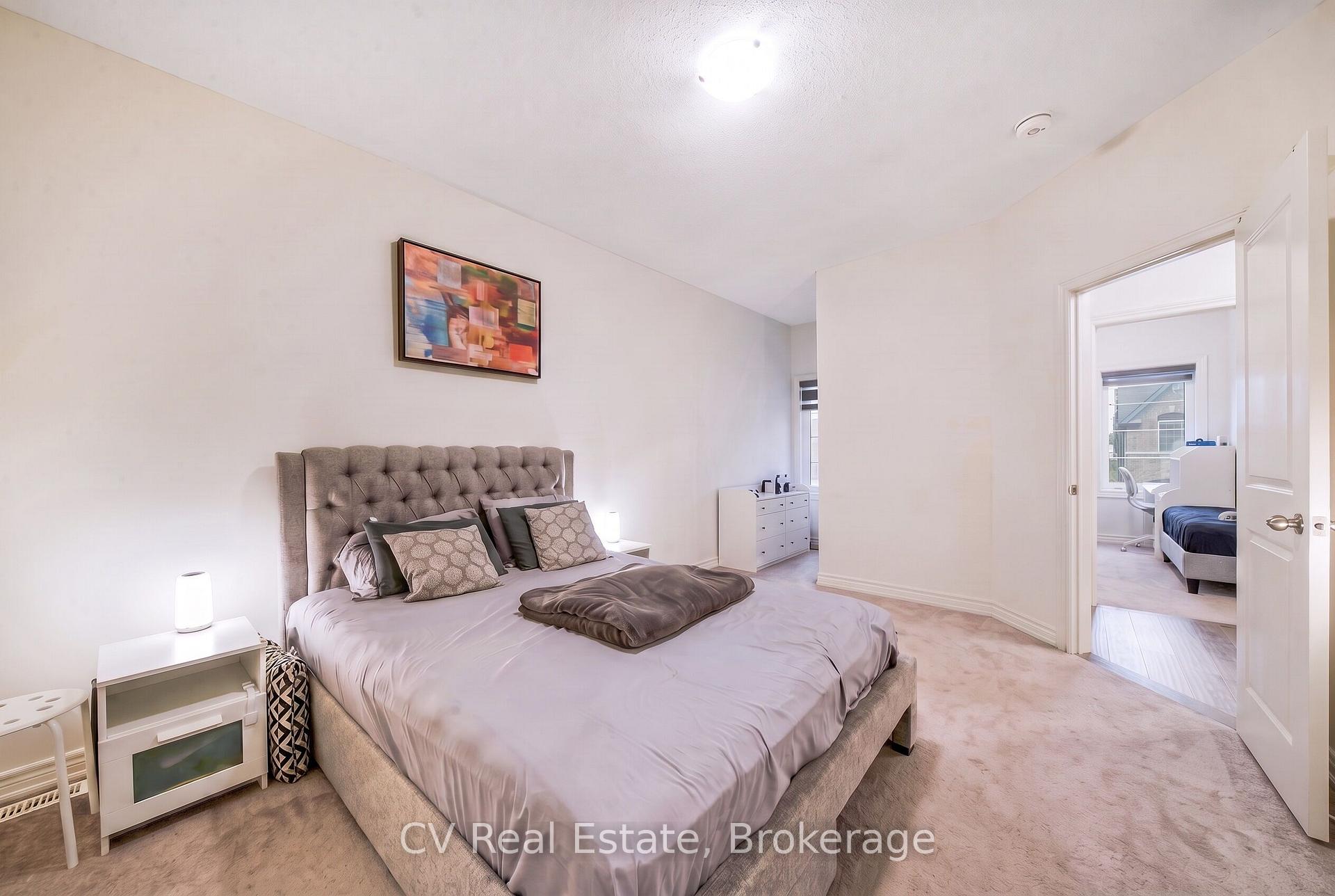 Photo 35 of 99 Fruitvale Circle, Brampton, Northwest Brampton — HOMEH