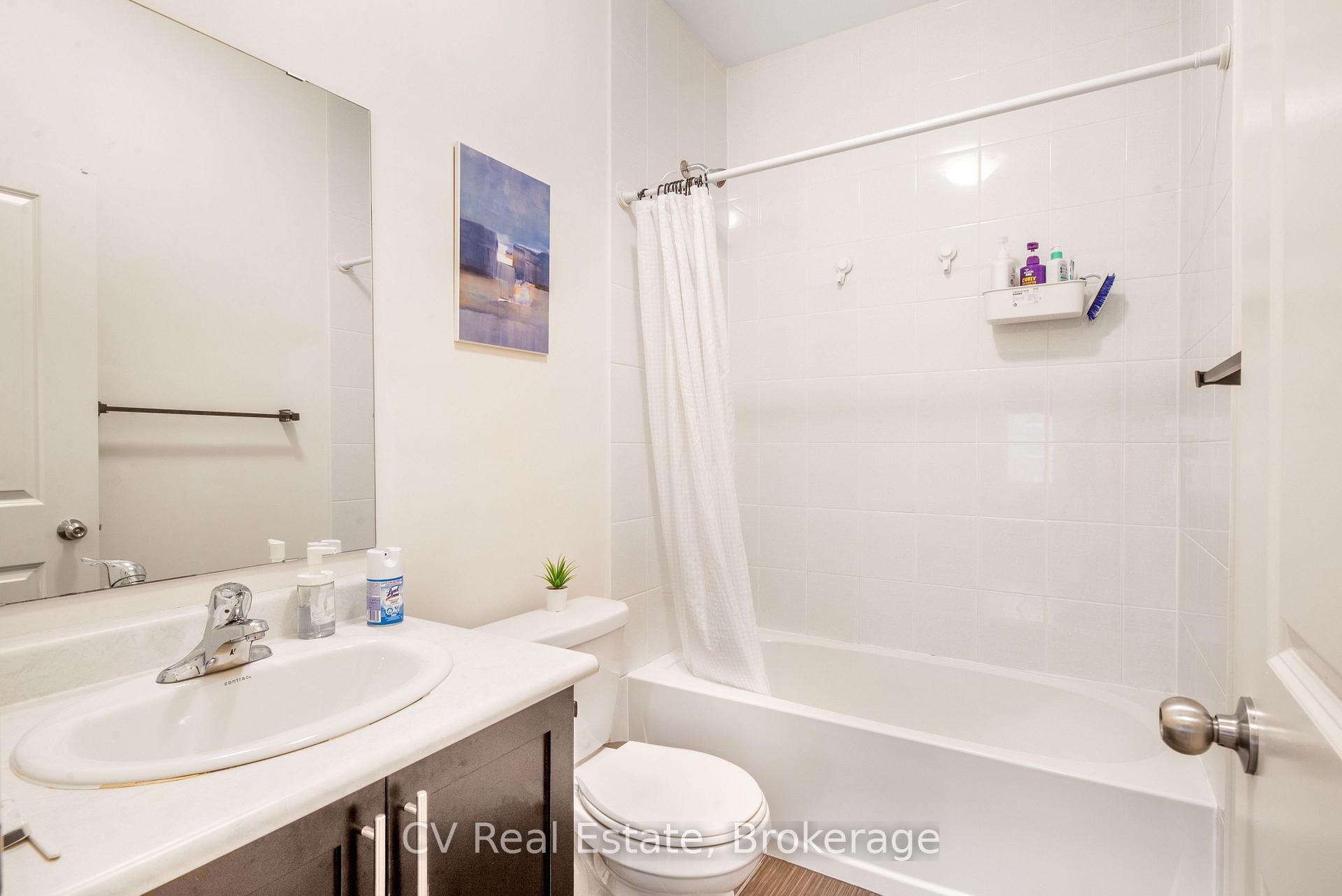 Photo 42 of 99 Fruitvale Circle, Brampton, Northwest Brampton — HOMEH