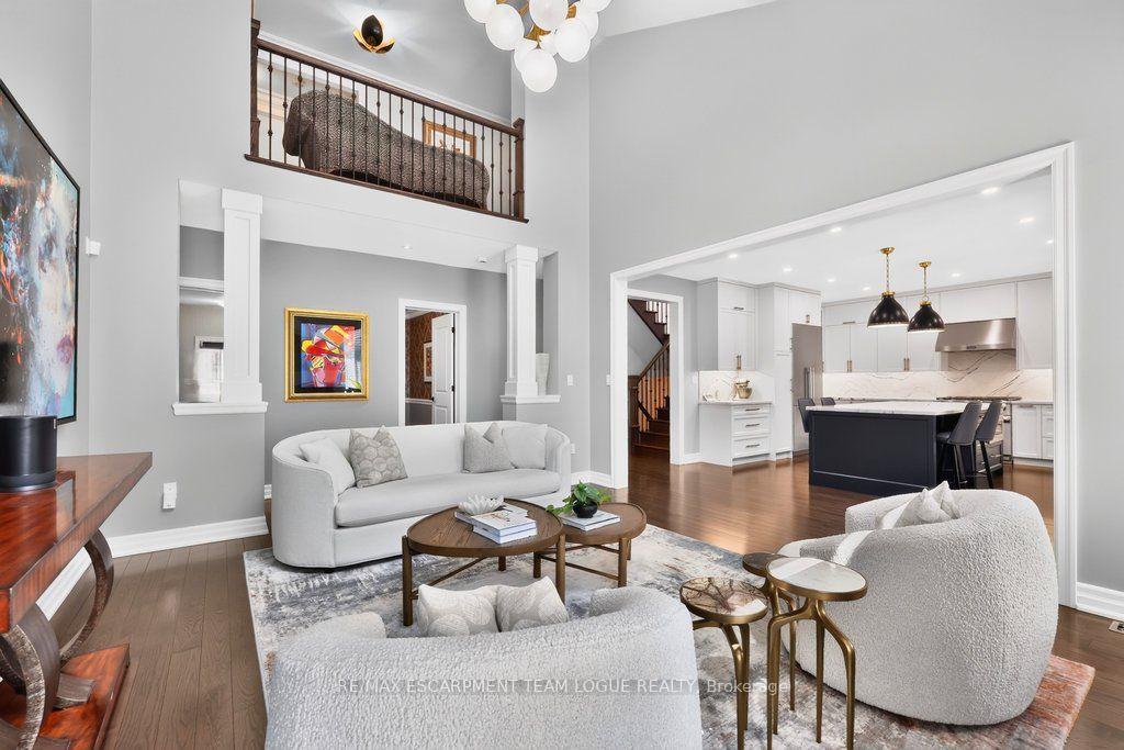 Photo 18 of 888 Park Avenue W, Burlington, Bayview — HOMEH