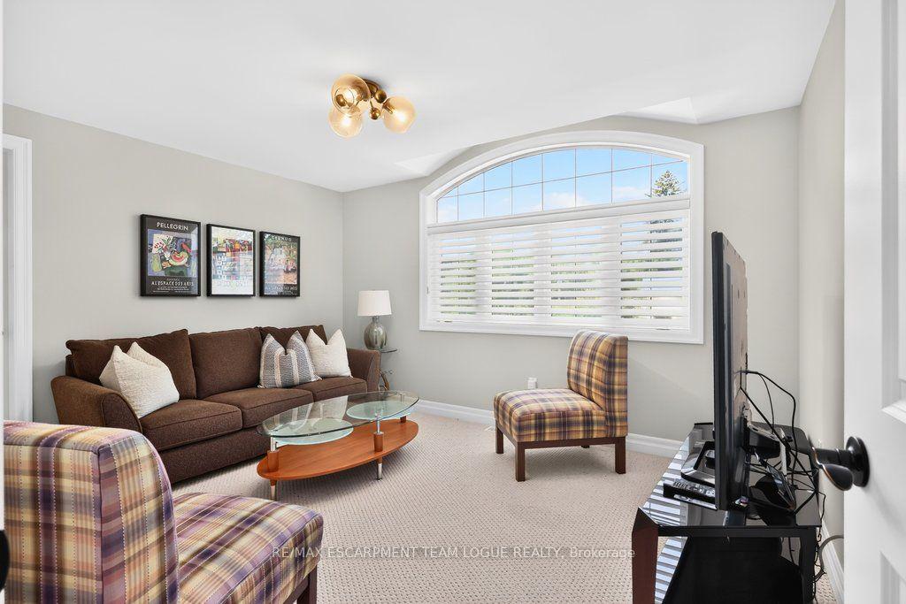 Photo 32 of 888 Park Avenue W, Burlington, Bayview — HOMEH