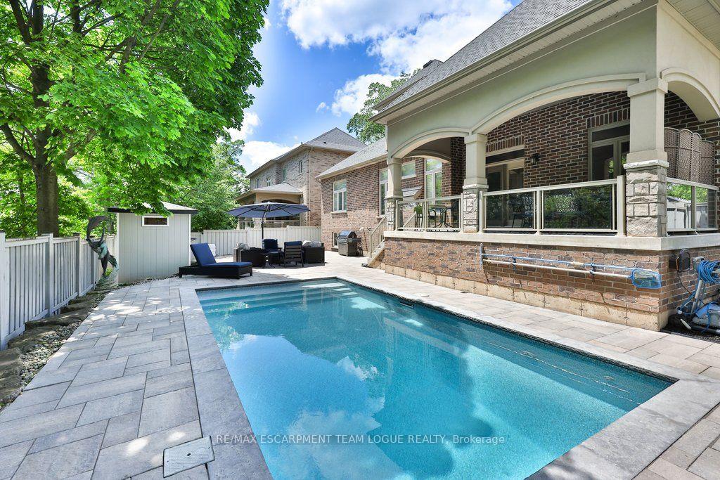 Photo 42 of 888 Park Avenue W, Burlington, Bayview — HOMEH