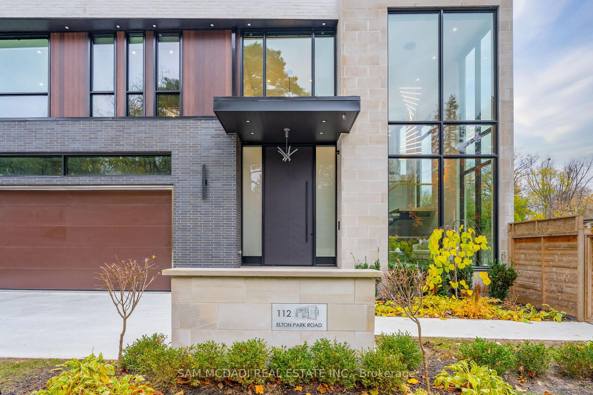 Photo 4 of 112 Elton Park Road, Oakville, Morrison — HOMEH