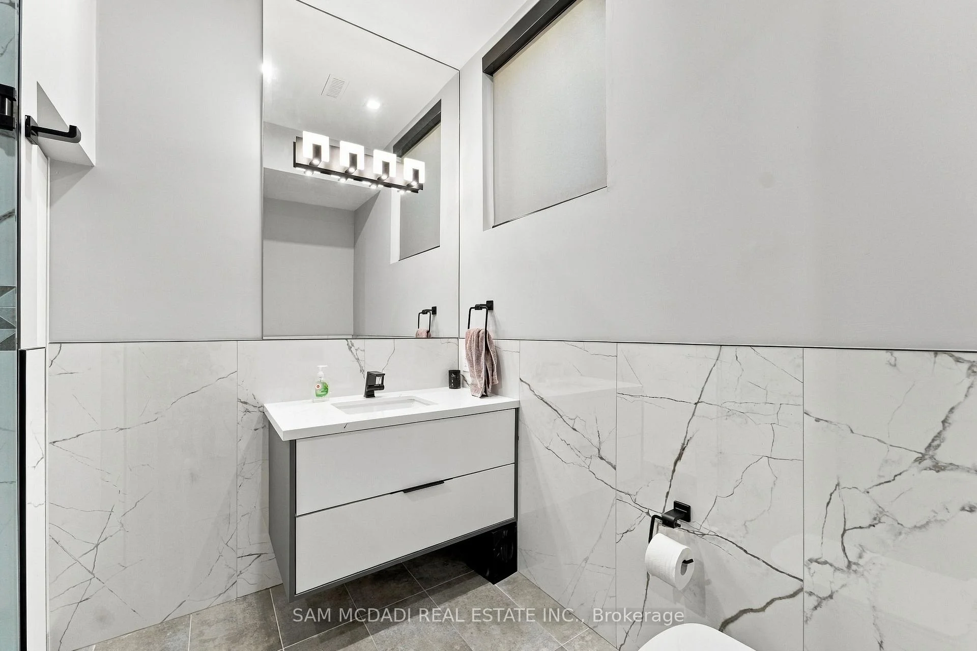 Photo 35 of 112 Elton Park Road, Oakville, Morrison — HOMEH