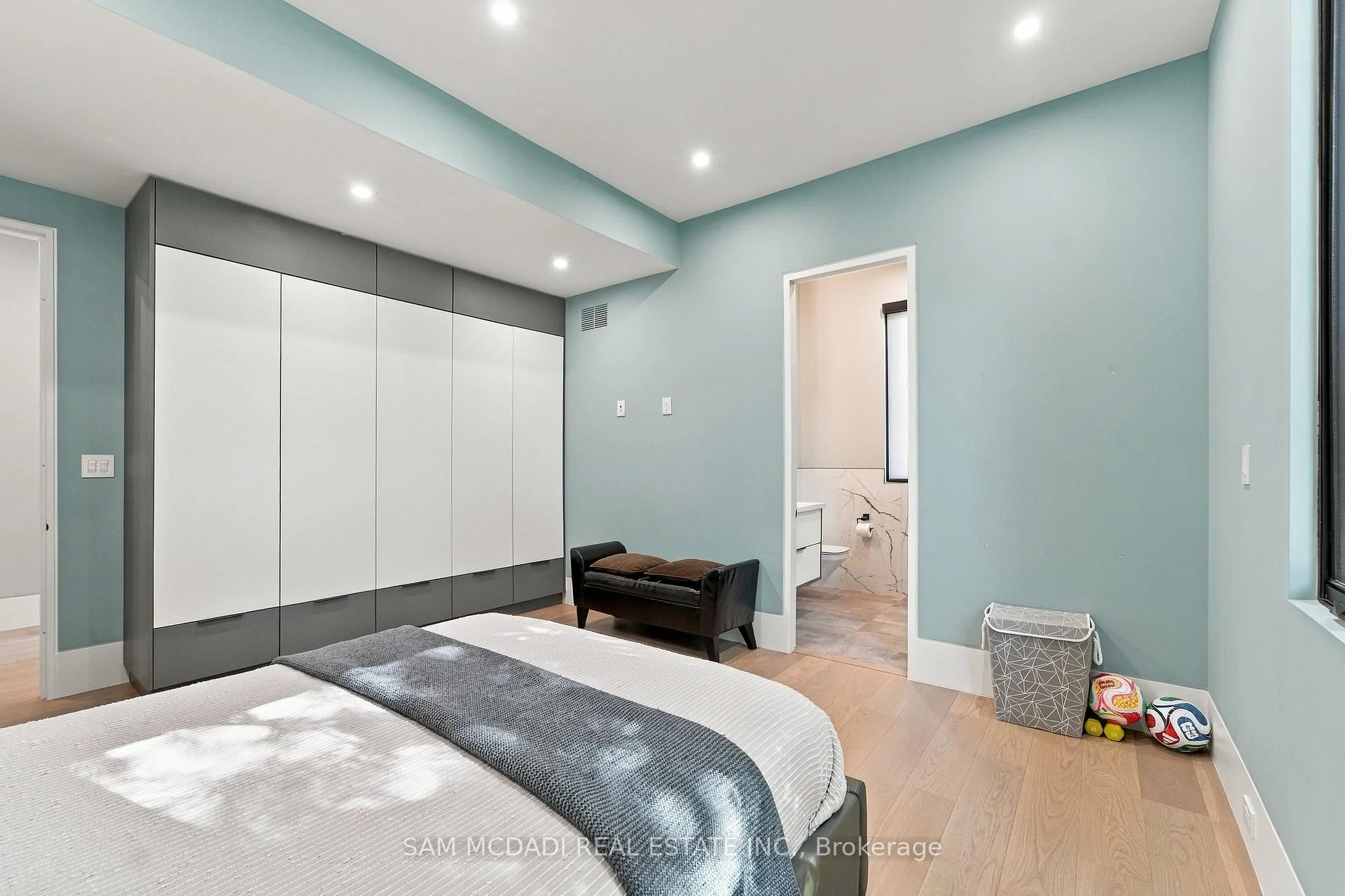 Photo 83 of 112 Elton Park Road, Oakville, Morrison — HOMEH