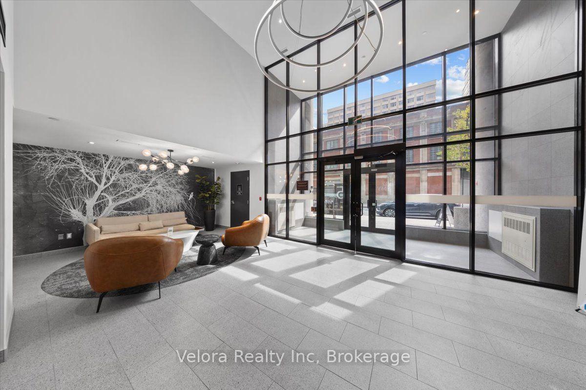 Photo 5 of Unit 715, 161 Laurier Avenue W, Ottawa, Ottawa Centre — HOMEH
