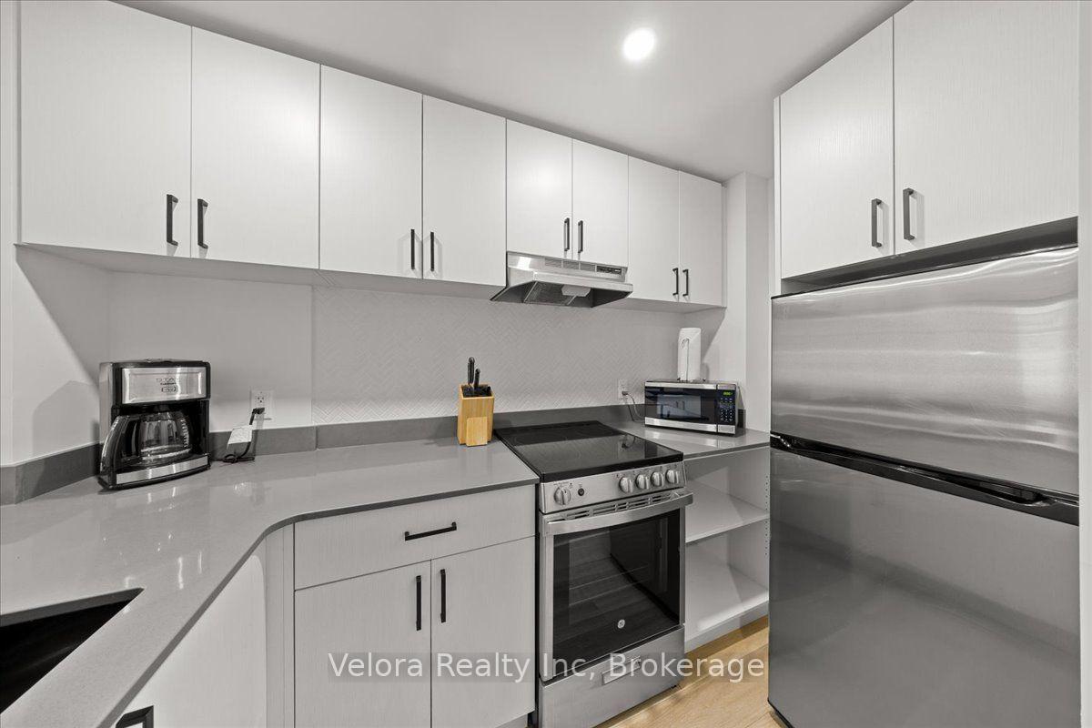 Photo 14 of Unit 715, 161 Laurier Avenue W, Ottawa, Ottawa Centre — HOMEH
