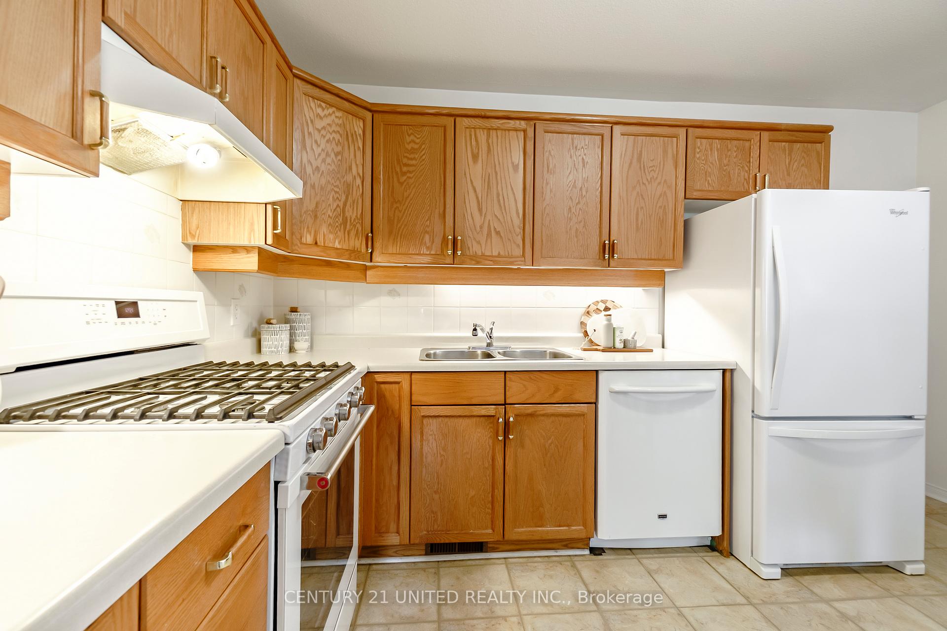 Photo 18 of 626 Trailview Drive, Peterborough, Ashburnham Ward 4 — HOMEH