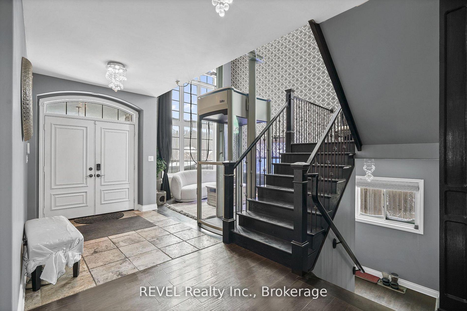 Photo 5 of 6600 Richard Crescent, Niagara Falls, Forestview — HOMEH