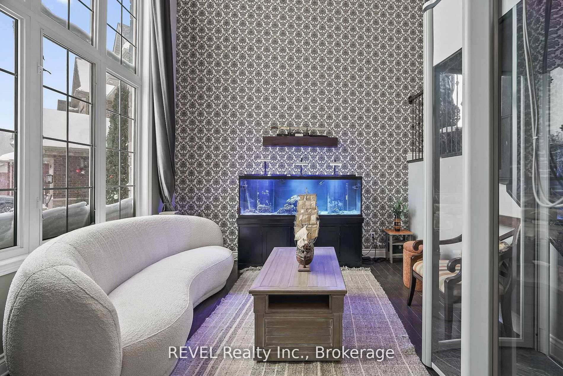Photo 6 of 6600 Richard Crescent, Niagara Falls, Forestview — HOMEH