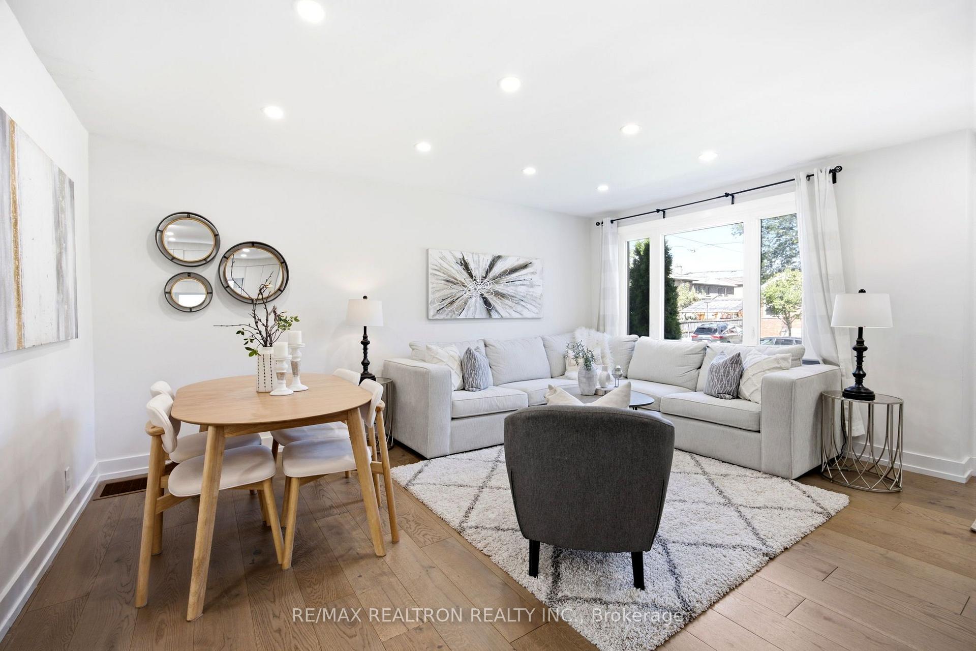 Photo 6 of 119 Reiner Road, North York, Clanton Park — HOMEH