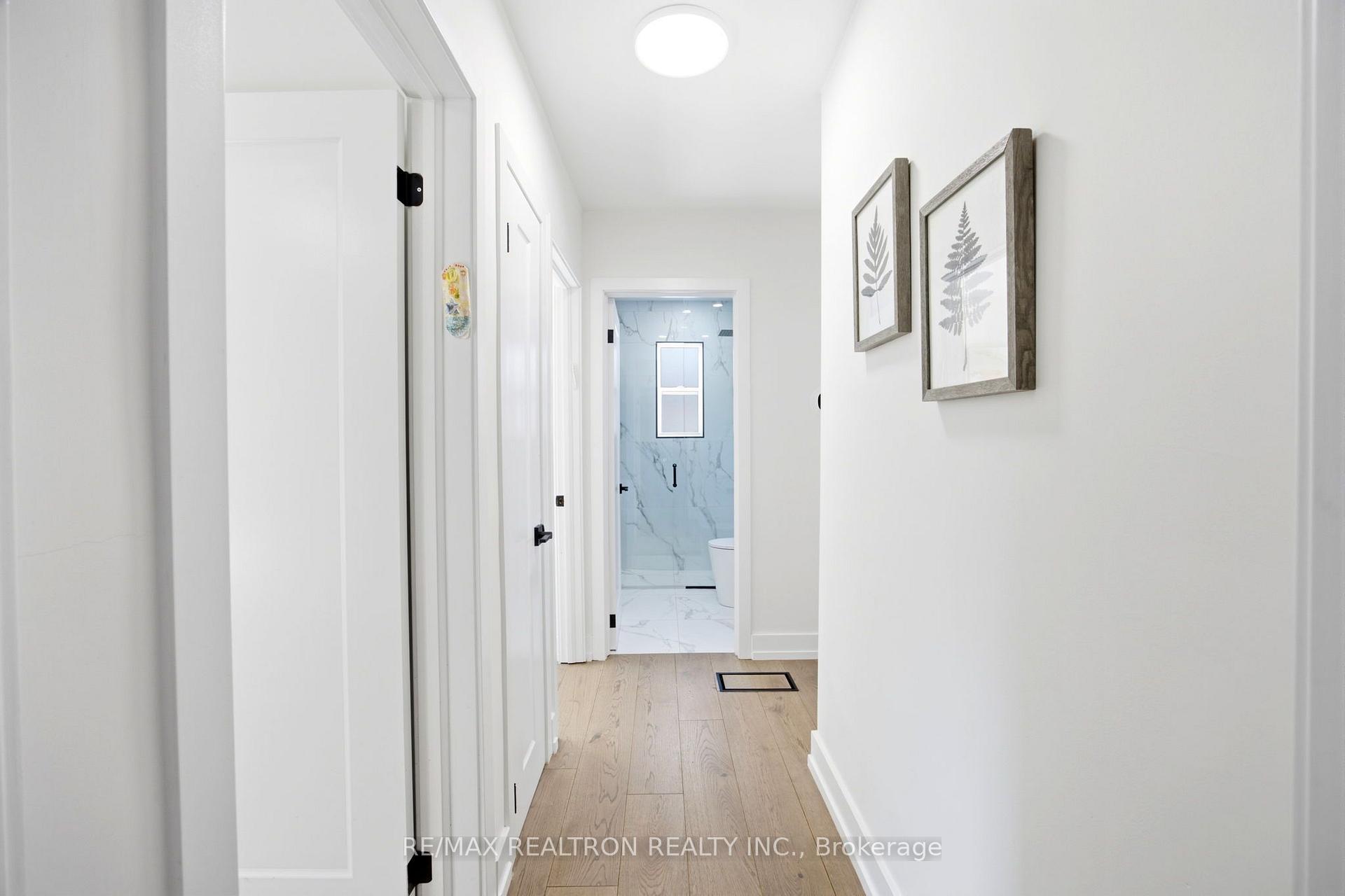Photo 25 of 119 Reiner Road, North York, Clanton Park — HOMEH