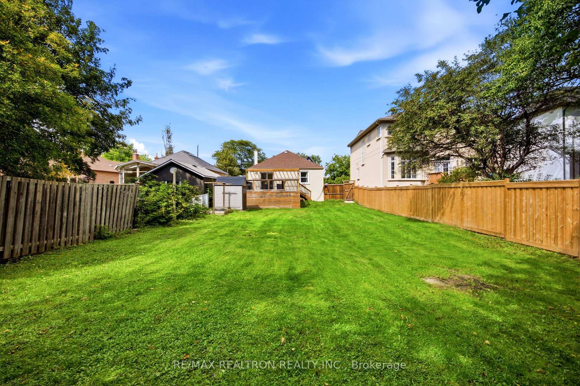 Photo 48 of 119 Reiner Road, North York, Clanton Park — HOMEH