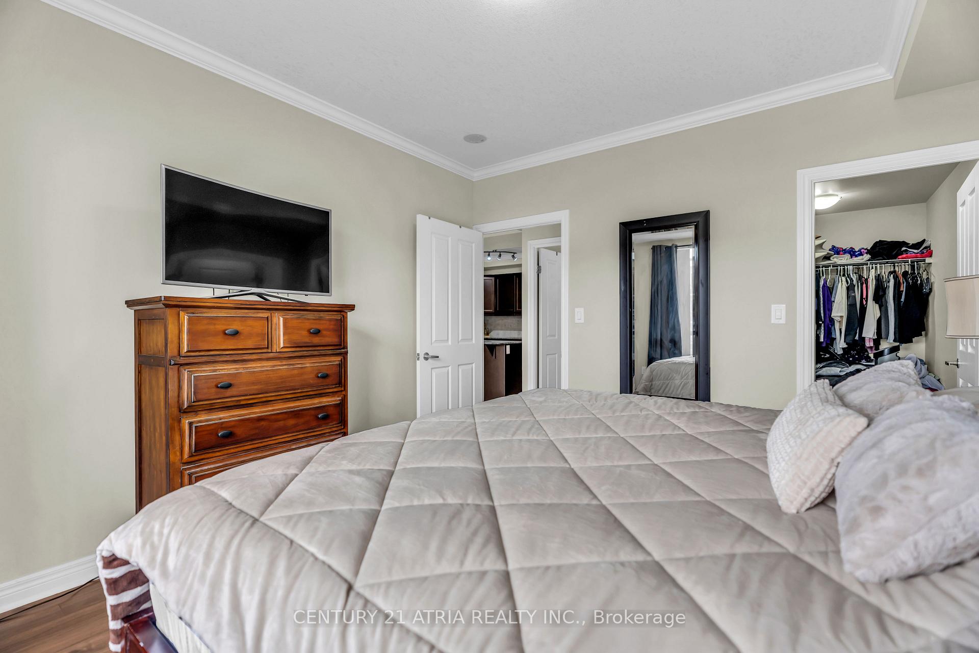 Photo 22 of Unit 1014, 1030 Coronation Drive, London, North I — HOMEH