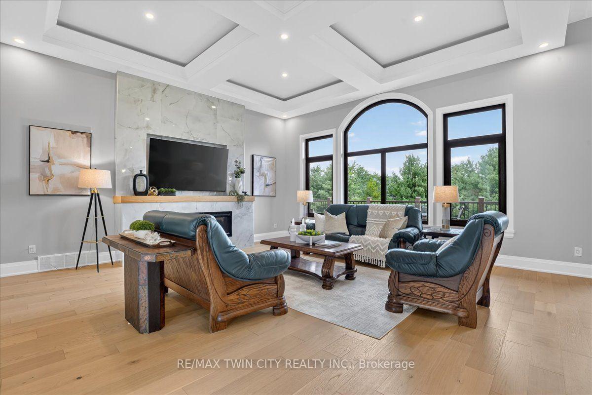 Photo 14 of Unit 8, 670 Bishopsgate Road, Brant, Paris — HOMEH