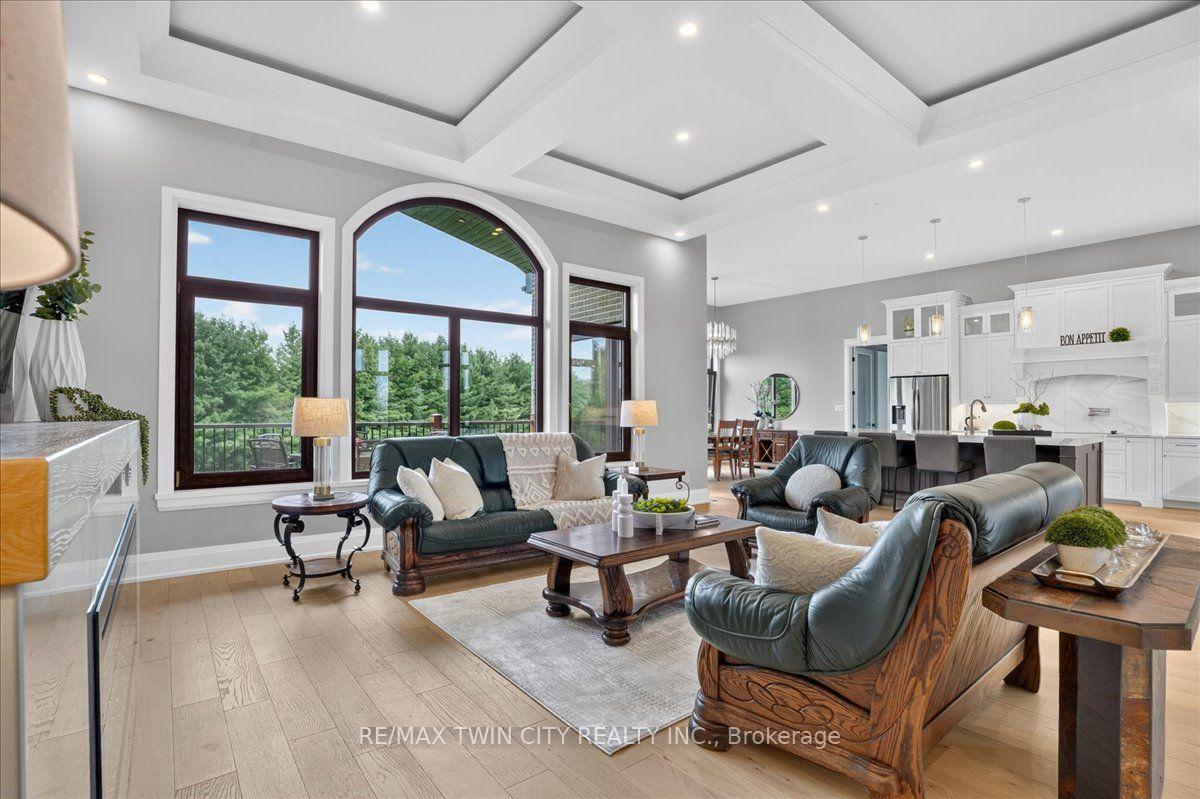 Photo 16 of Unit 8, 670 Bishopsgate Road, Brant, Paris — HOMEH