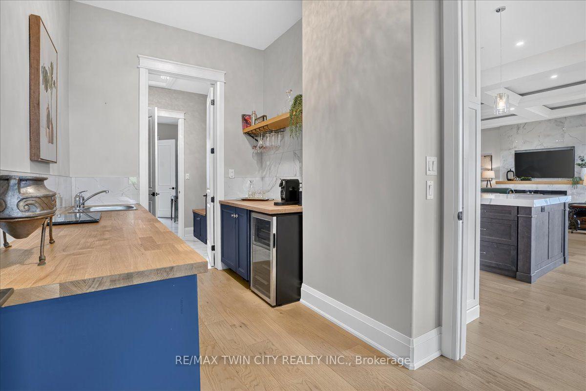 Photo 28 of Unit 8, 670 Bishopsgate Road, Brant, Paris — HOMEH