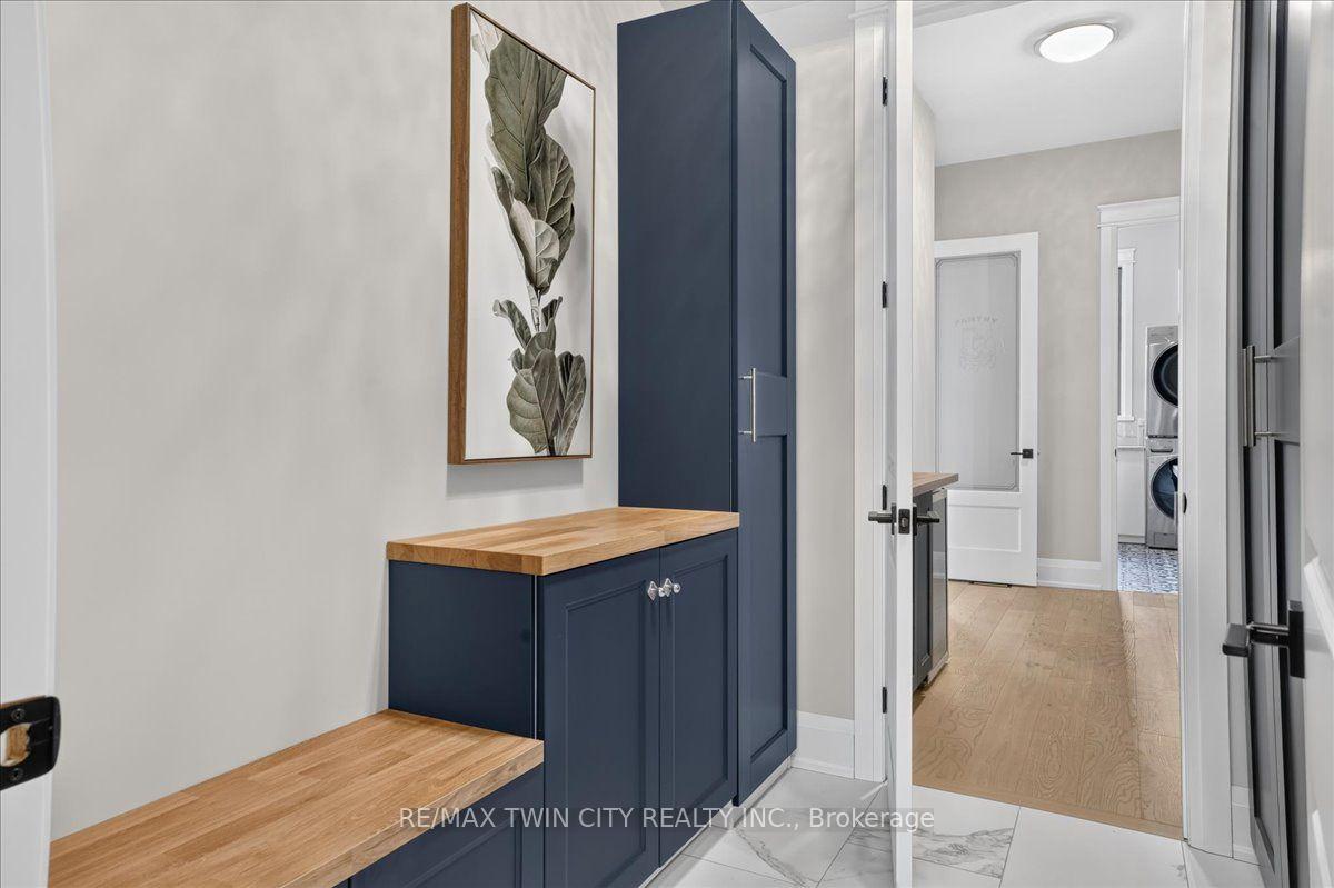 Photo 29 of Unit 8, 670 Bishopsgate Road, Brant, Paris — HOMEH