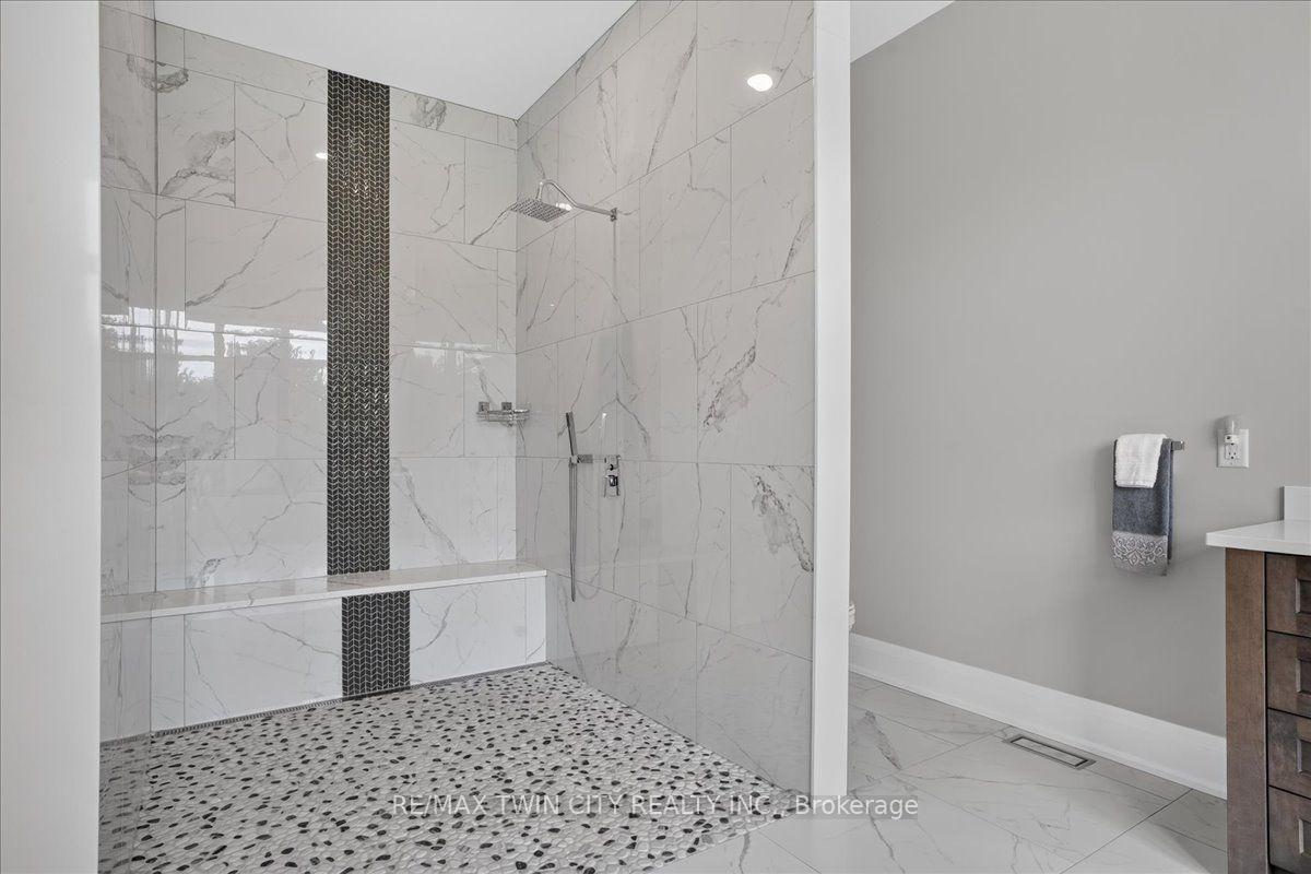 Photo 37 of Unit 8, 670 Bishopsgate Road, Brant, Paris — HOMEH