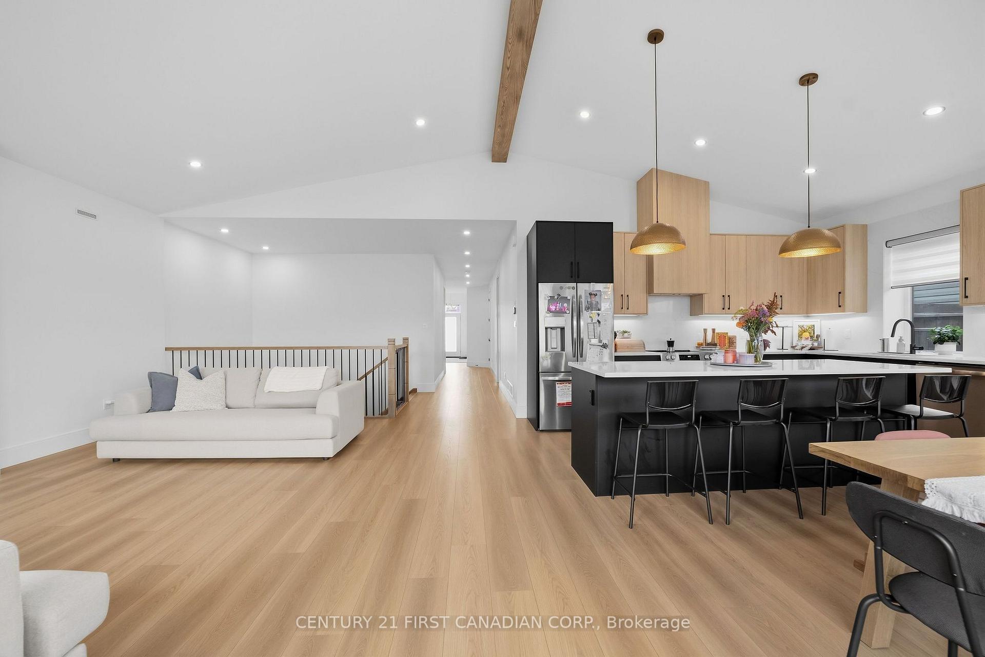 Photo 7 of 17 Sheldabren Street, North Middlesex, Ailsa Craig — HOMEH