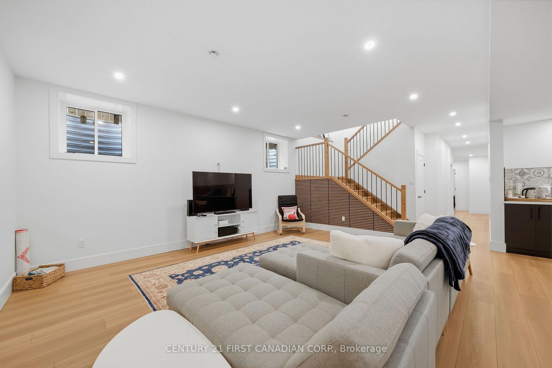 Photo 21 of 17 Sheldabren Street, North Middlesex, Ailsa Craig — HOMEH