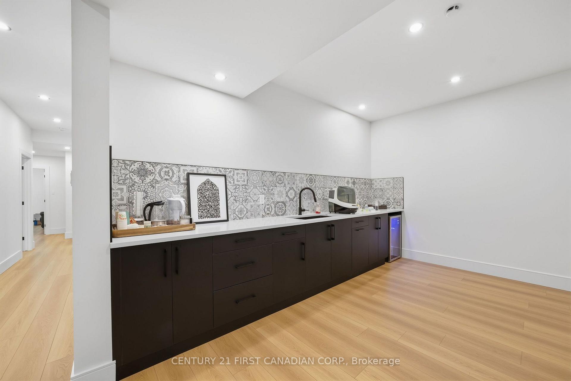 Photo 23 of 17 Sheldabren Street, North Middlesex, Ailsa Craig — HOMEH