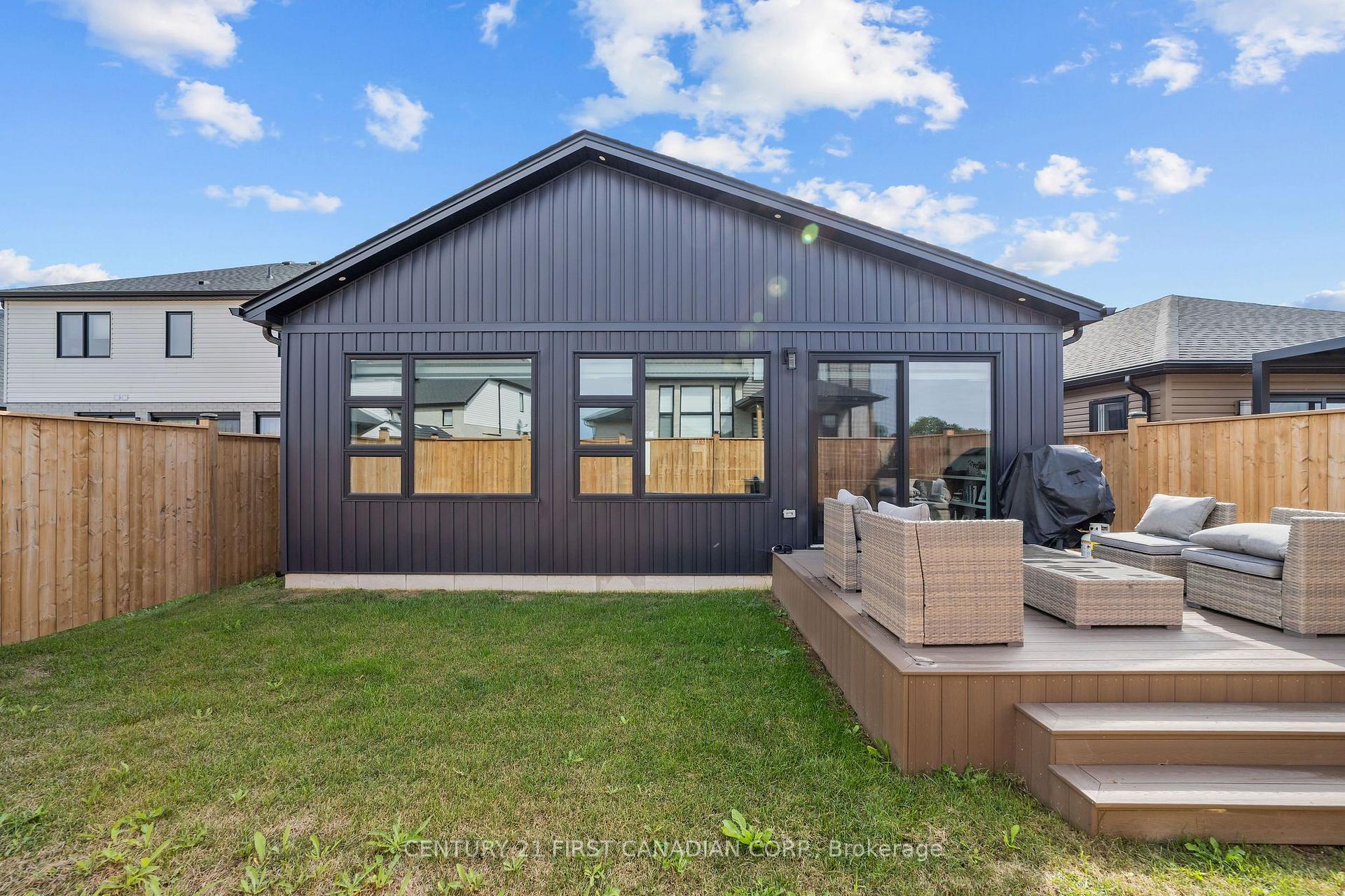 Photo 30 of 17 Sheldabren Street, North Middlesex, Ailsa Craig — HOMEH