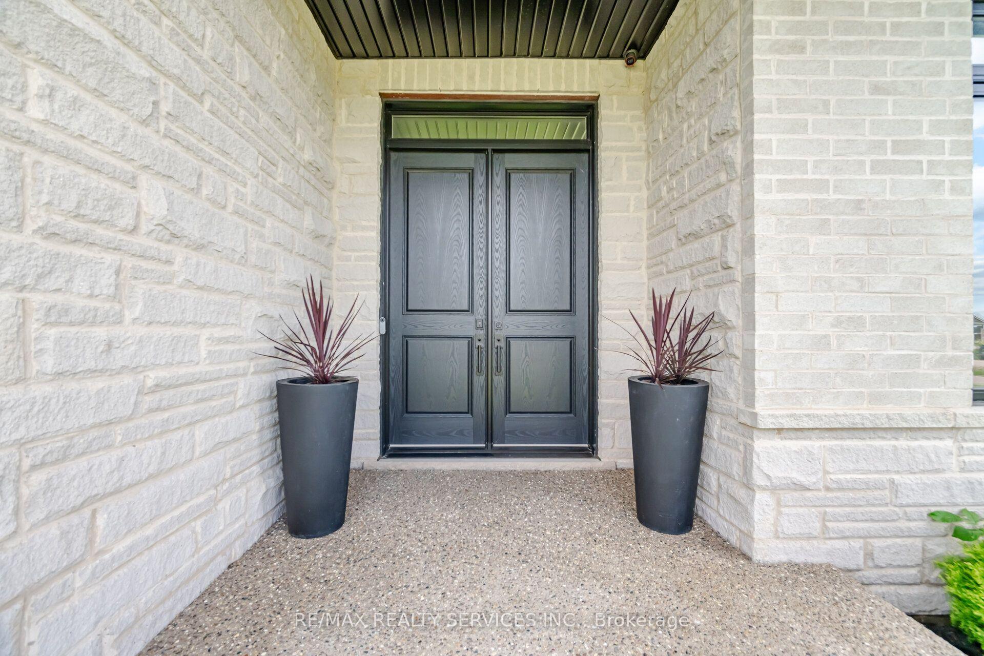 Photo 8 of 56 Augustus Street, Brant, Brantford Twp — HOMEH