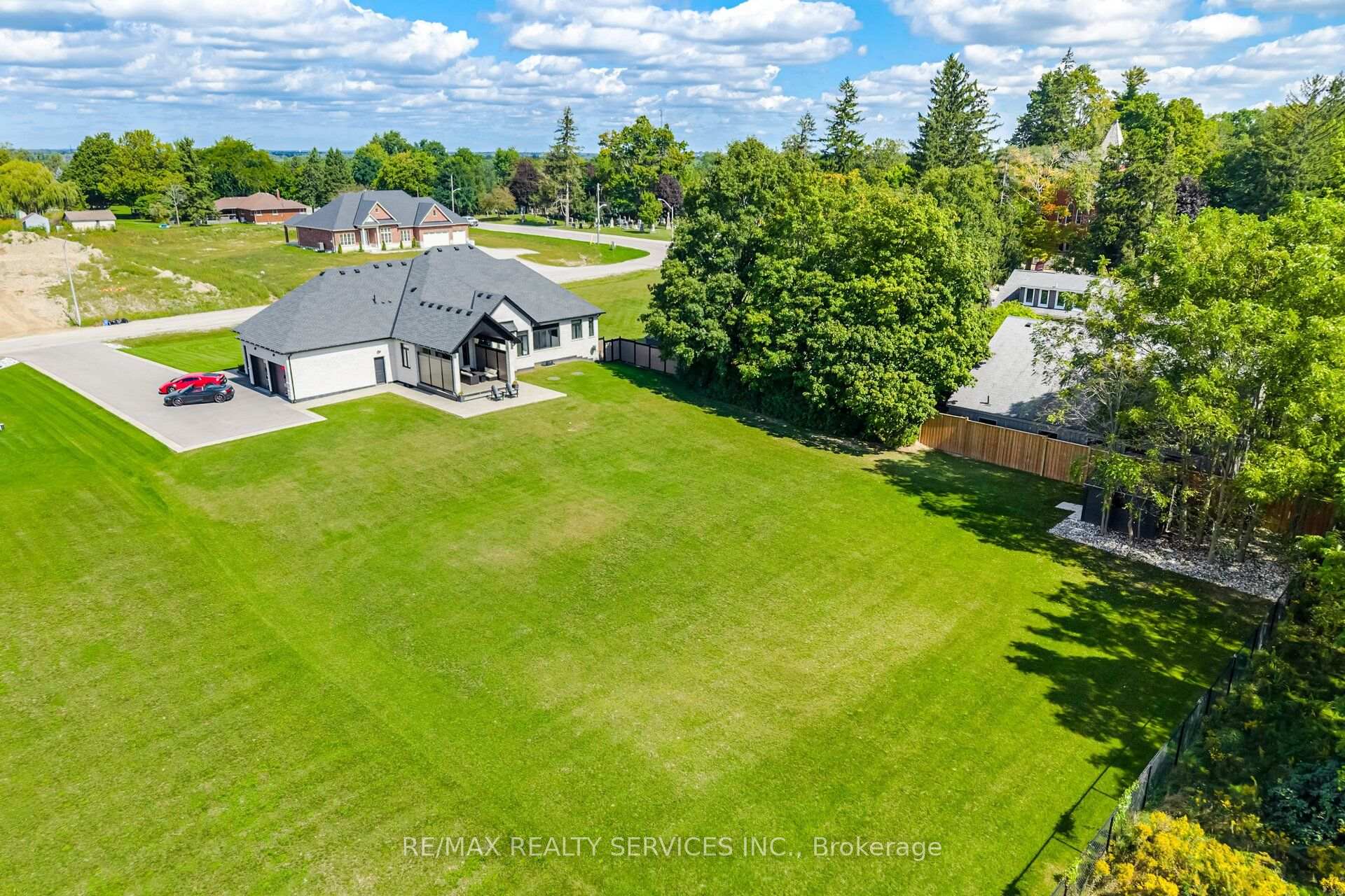 Photo 50 of 56 Augustus Street, Brant, Brantford Twp — HOMEH