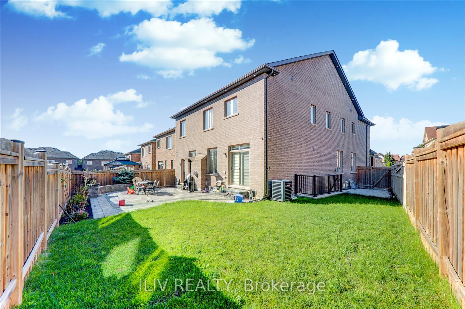 Photo 26 of Unit Upper, 3 James Glover Drive, Markham, Berczy — HOMEH