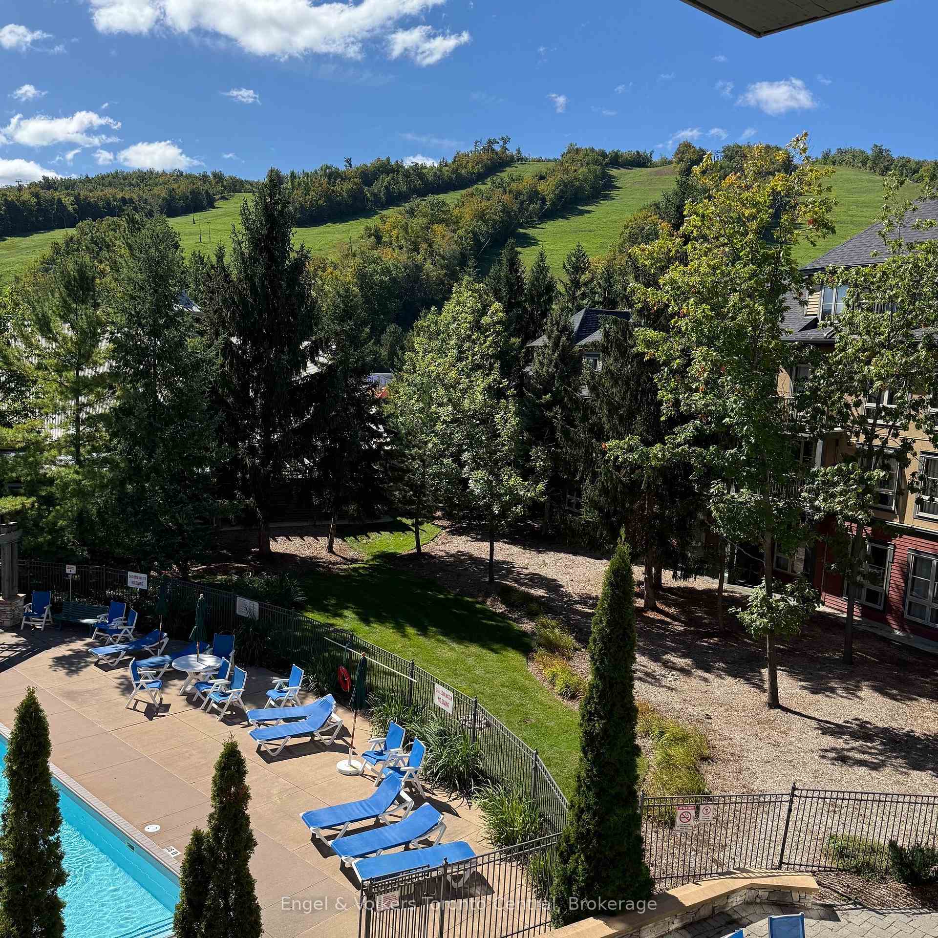 Photo 6 of Unit 322, 156 Jozo Weider Boulevard, Blue Mountains — HOMEH