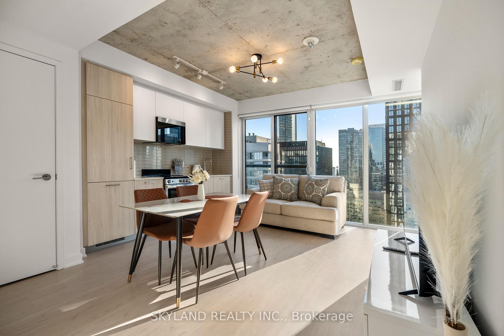 Photo 2 of Unit 2505, 65 Mutual Street, Toronto, Church-Yonge Corridor — HOMEH