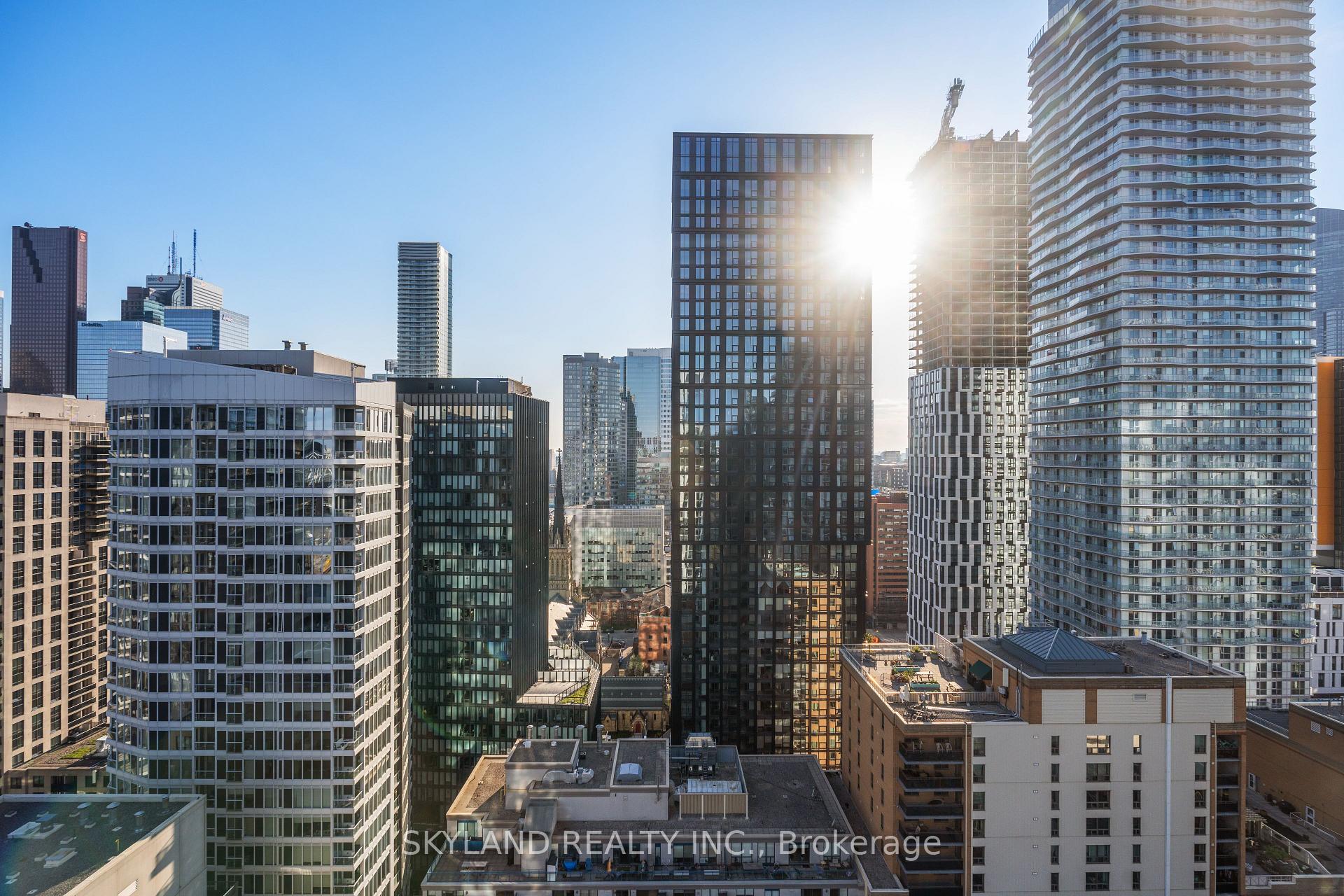 Photo 16 of Unit 2505, 65 Mutual Street, Toronto, Church-Yonge Corridor — HOMEH