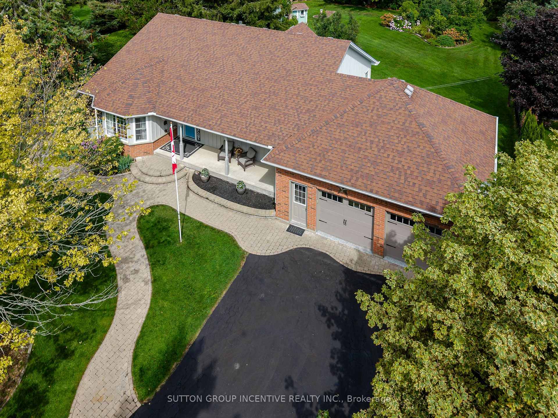 Photo 2 of 1326 Gilford Road, Innisfil, Gilford — HOMEH