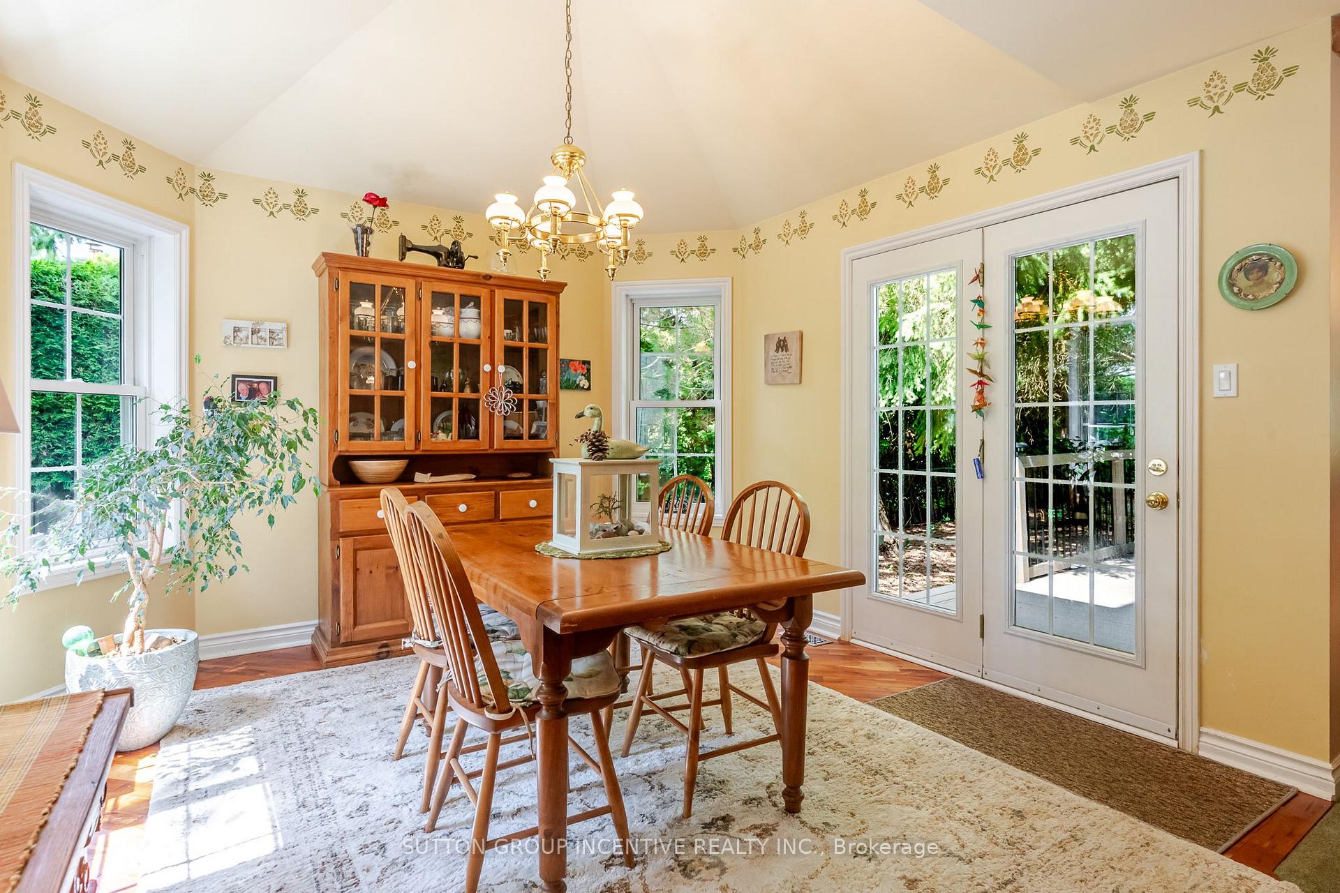Photo 12 of 1326 Gilford Road, Innisfil, Gilford — HOMEH