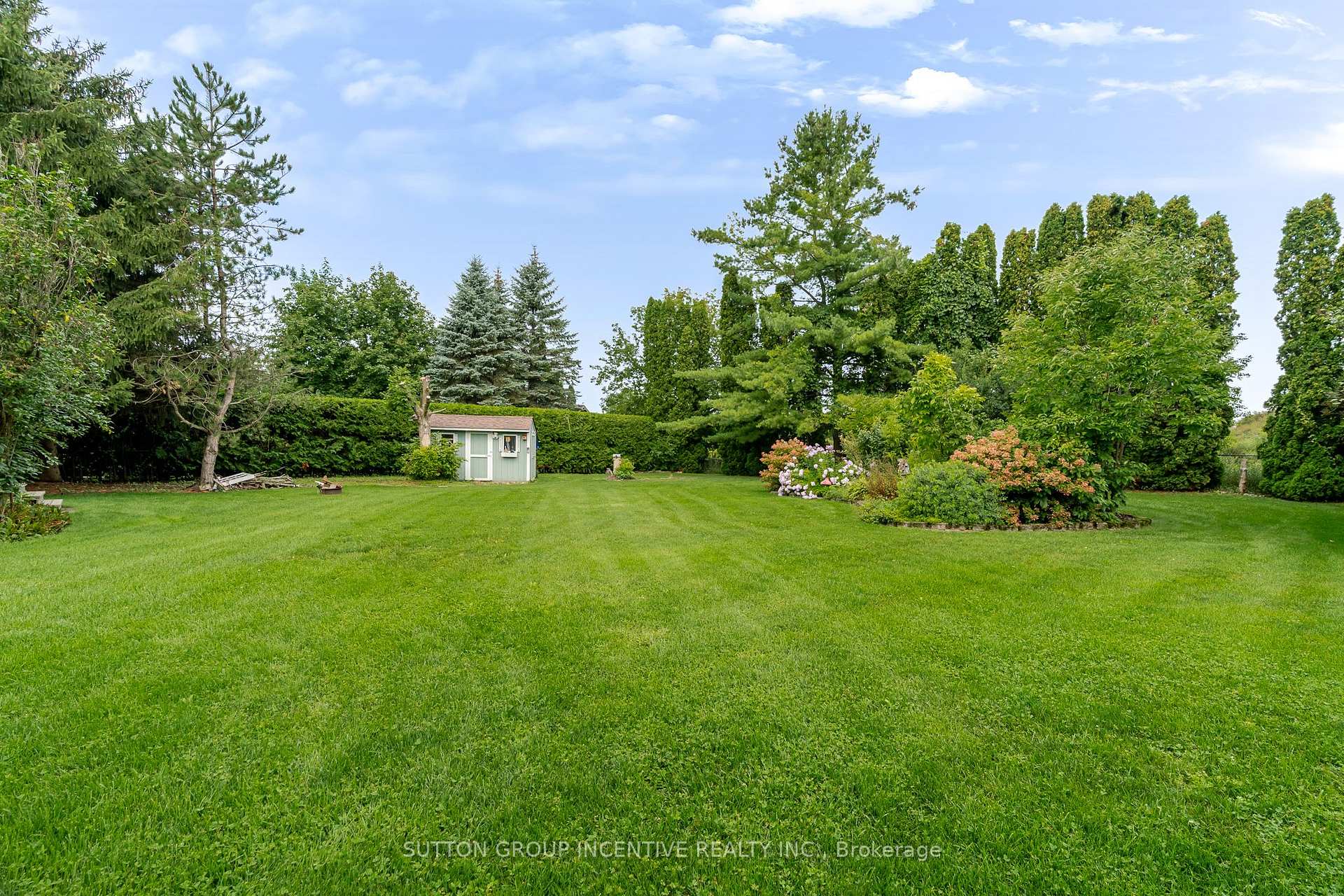 Photo 42 of 1326 Gilford Road, Innisfil, Gilford — HOMEH