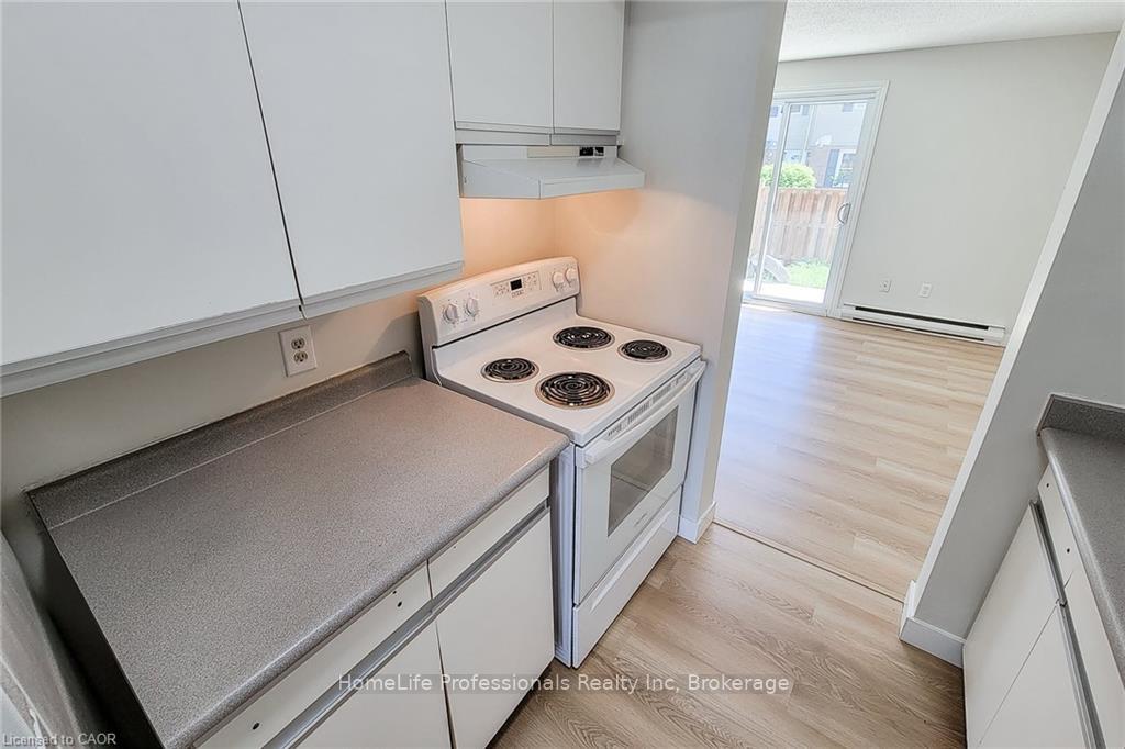 Photo 13 of Unit 29, 488 Grey Street, Brantford, Echo Place — HOMEH