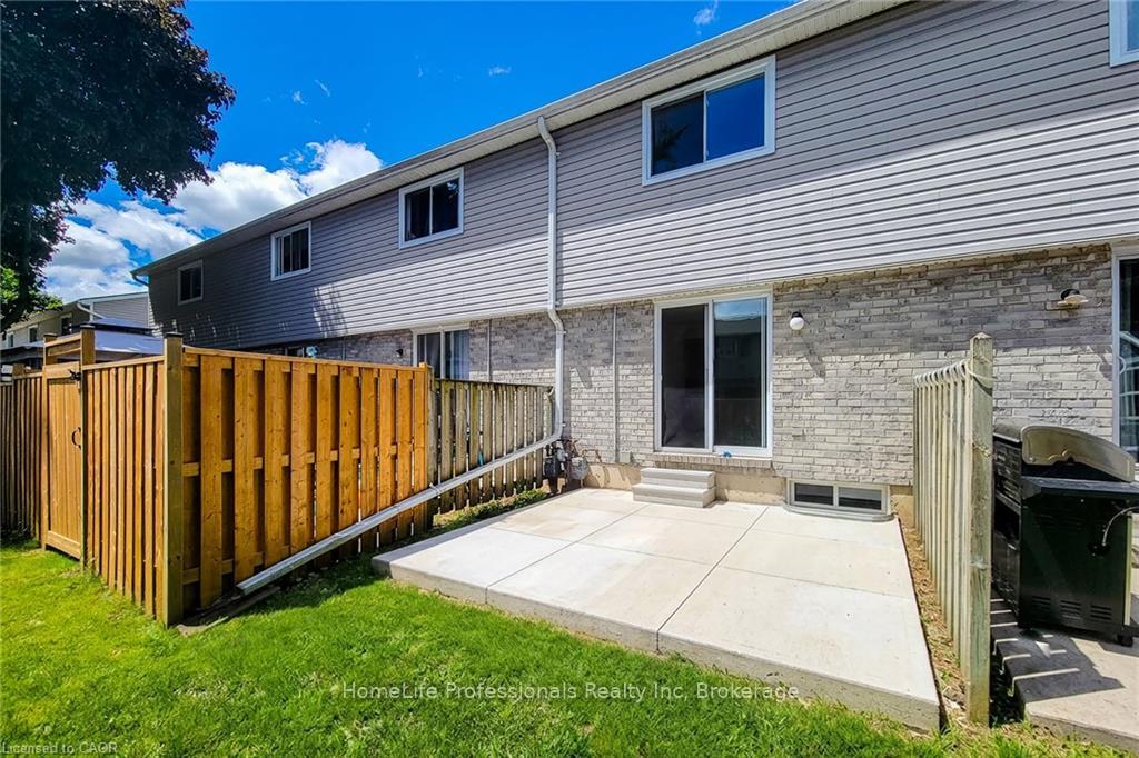Photo 37 of Unit 29, 488 Grey Street, Brantford, Echo Place — HOMEH