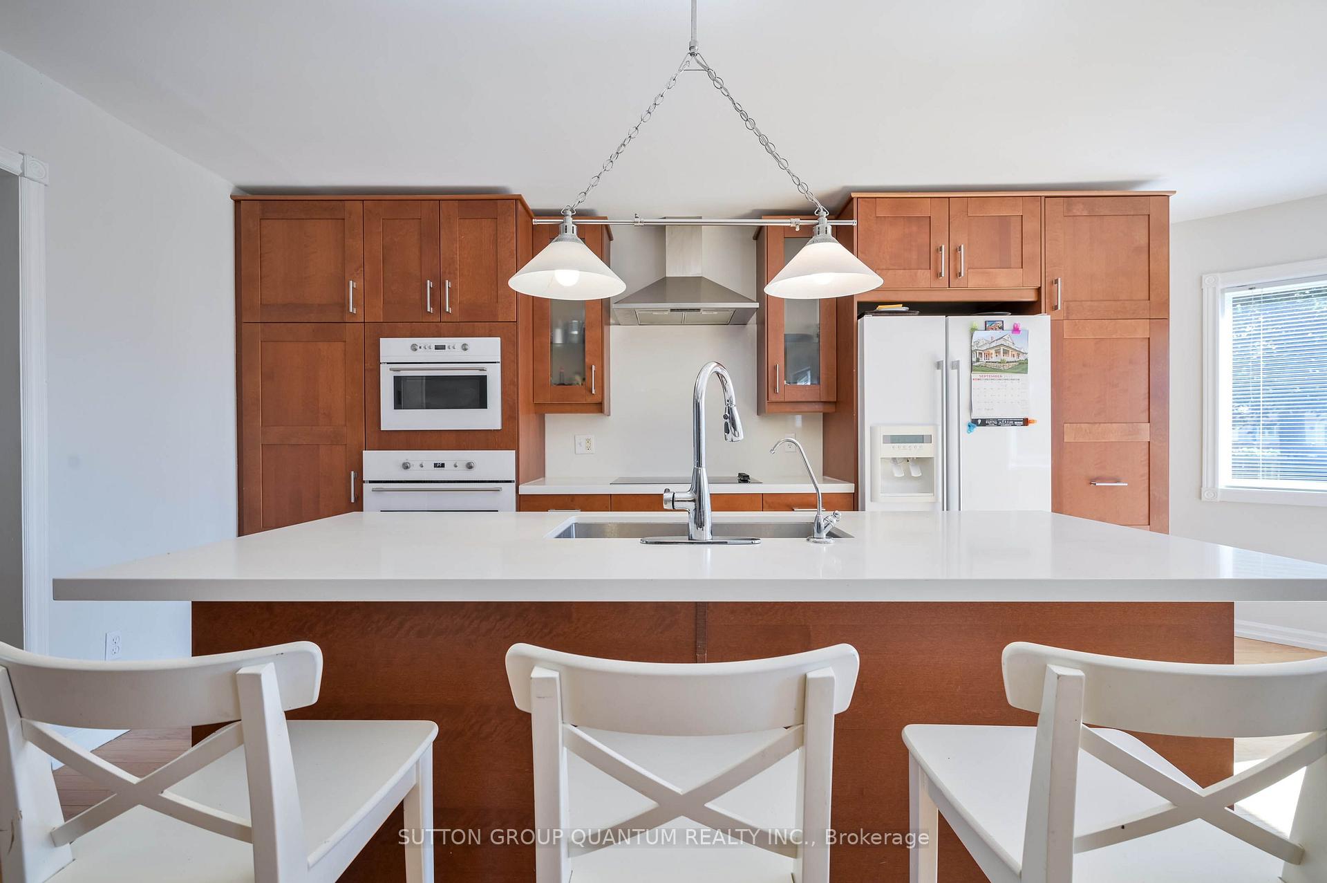 Photo 10 of 12 Langevin Drive, Wasaga Beach — HOMEH